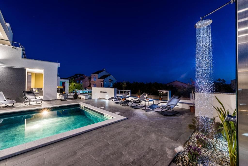 Magnifica 6 Apartment in Novalja
