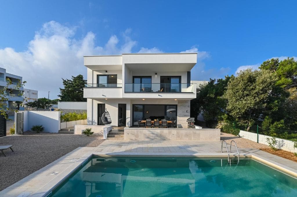 Villa Lunika