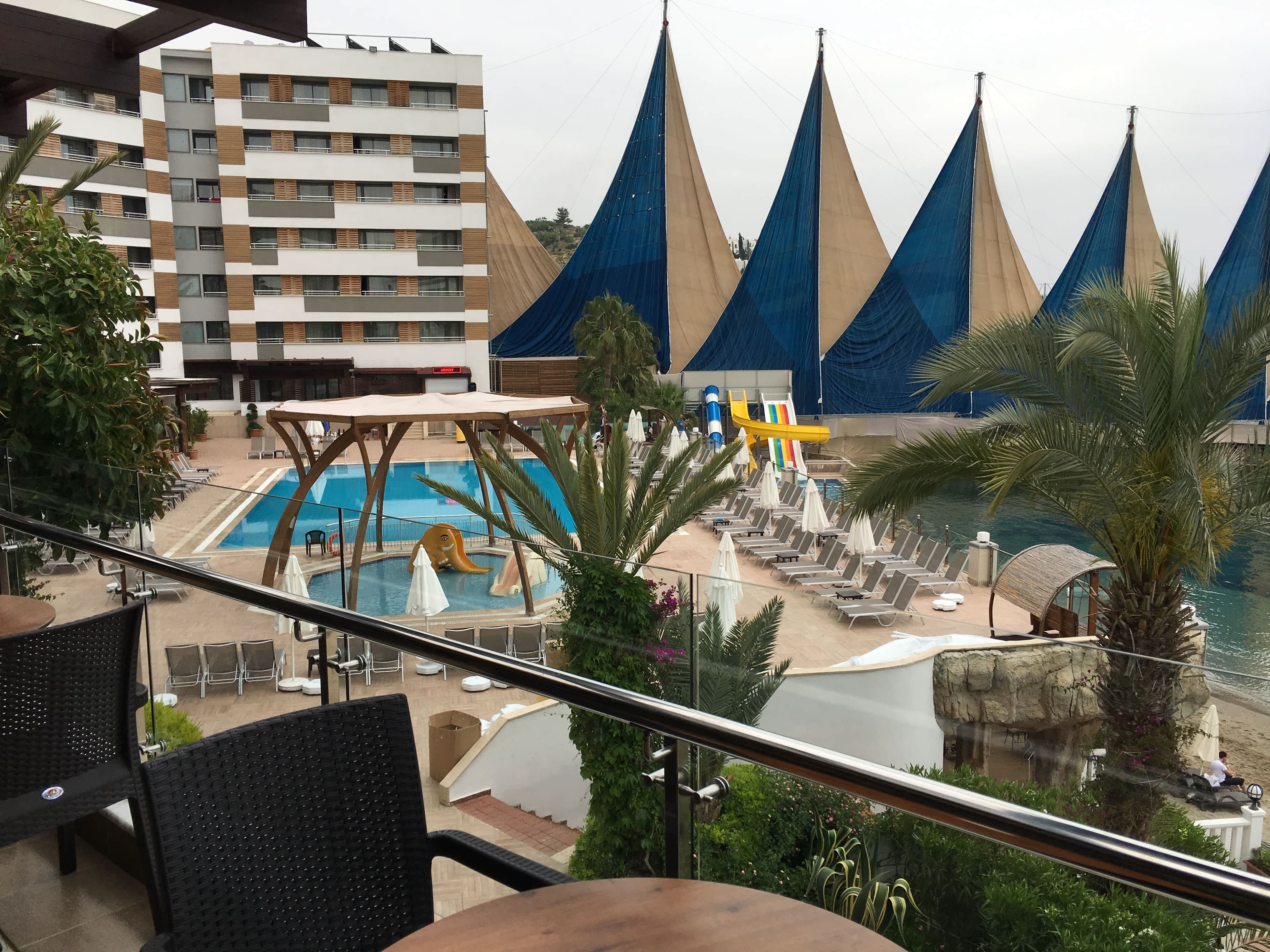Adin Resort Hotel Ansicht 9