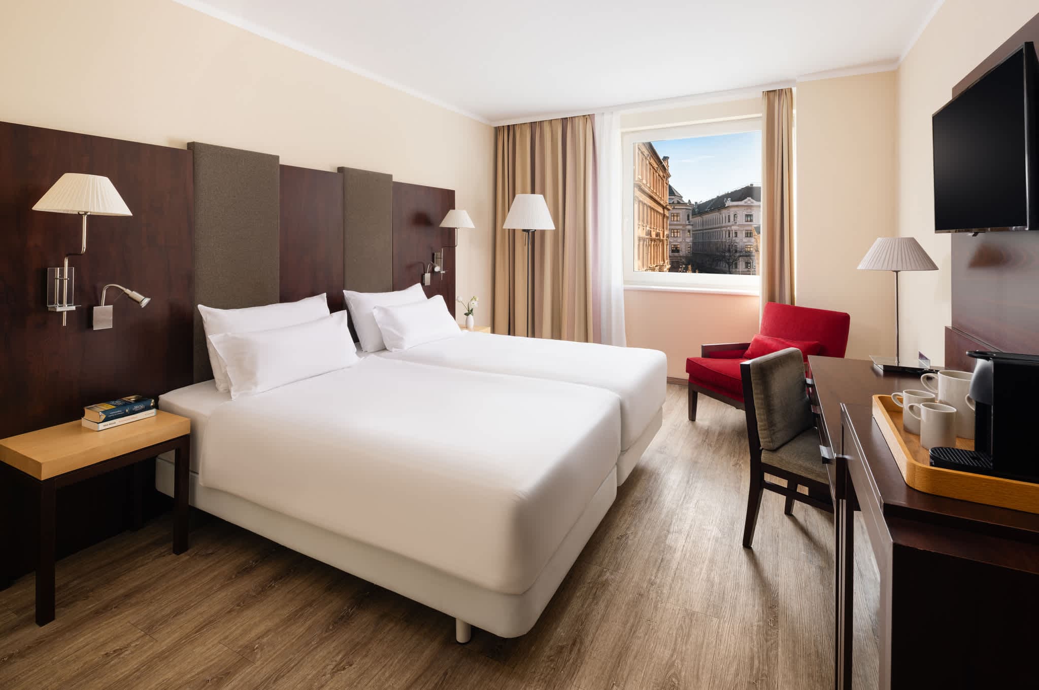 Hotel NH Budapest City