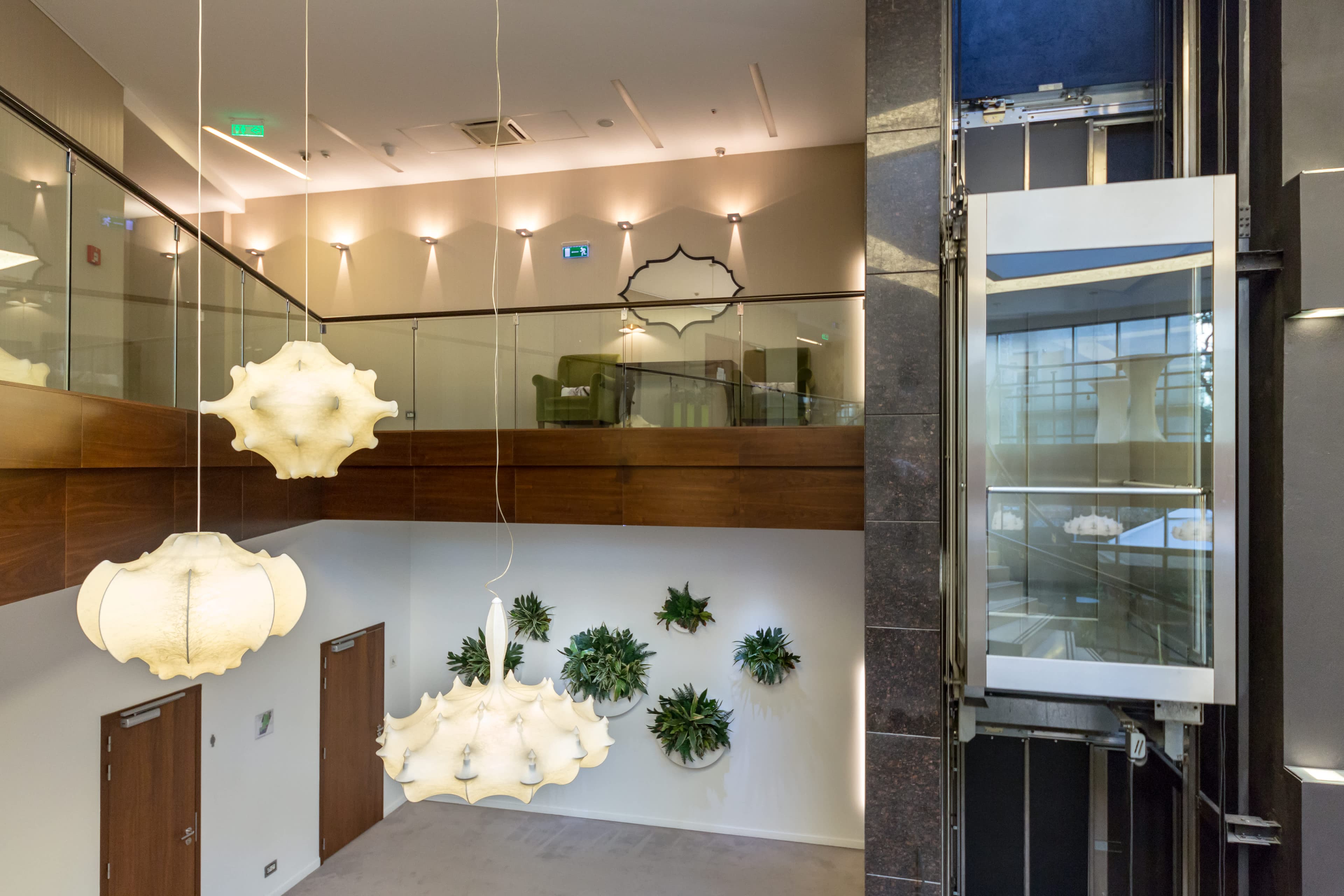 Hotel Capital Plaza Ansicht 4