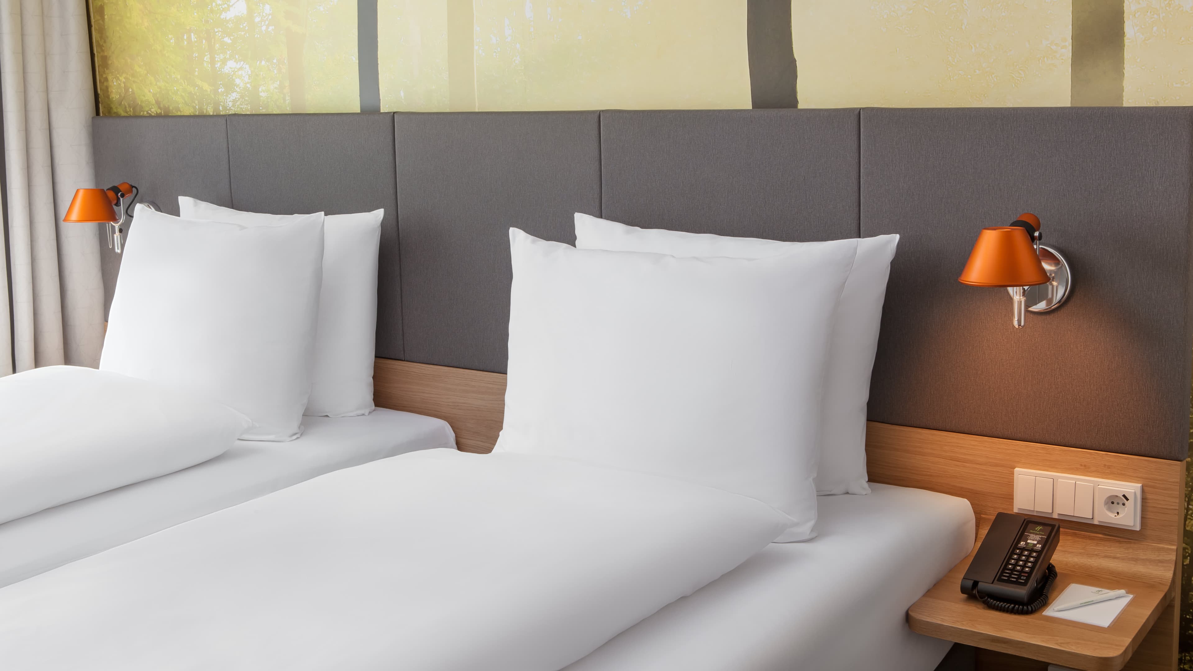 Holiday Inn München - Leuchtenbergring Ansicht 4
