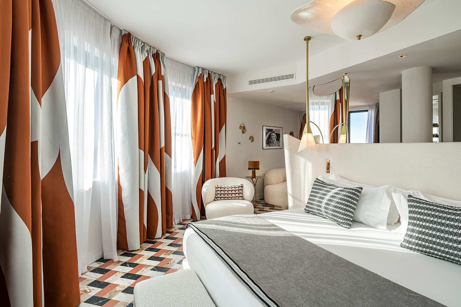 Hotel Vincci Capitol Ansicht 4