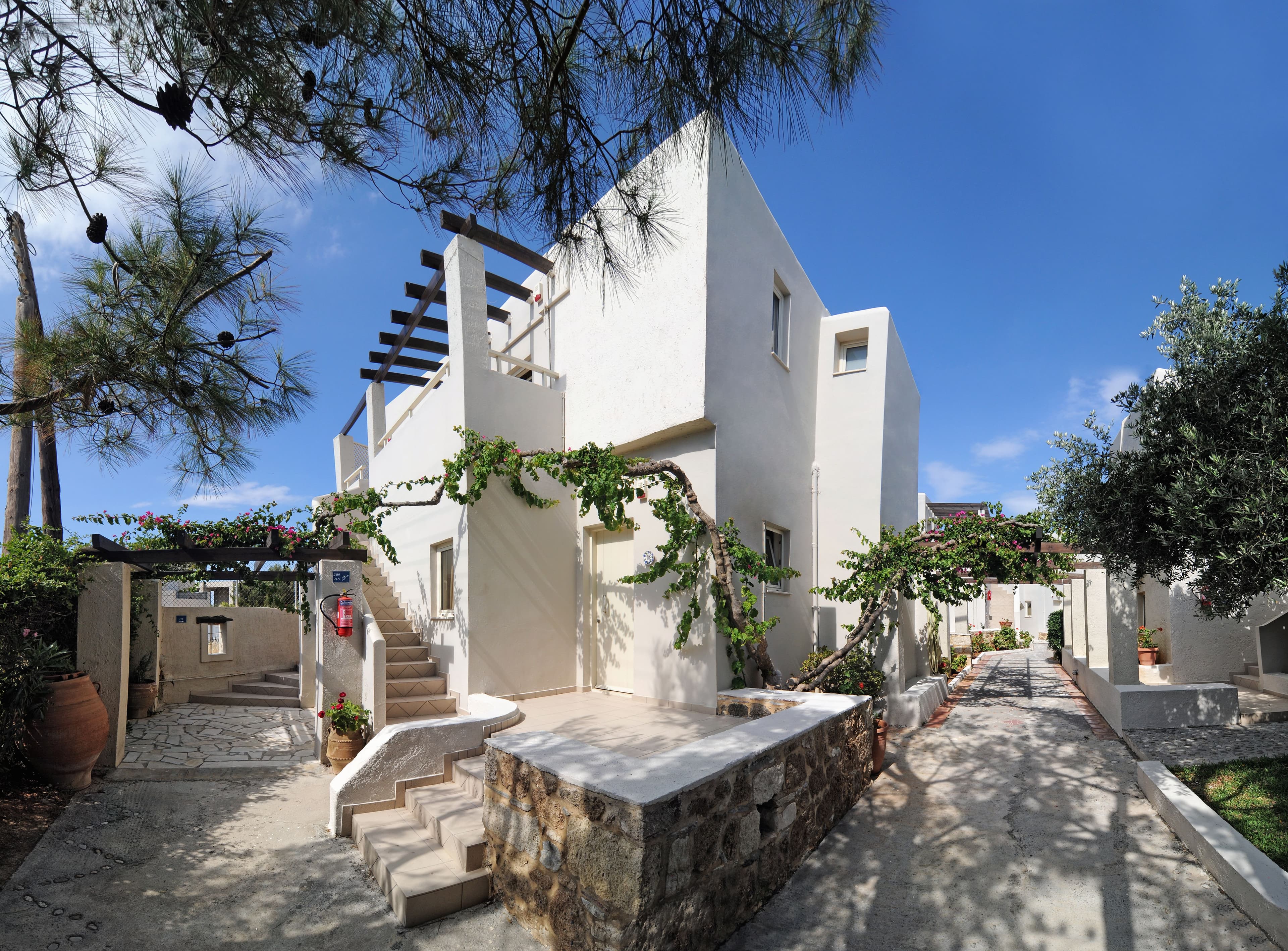Ourania Apartments Hotel Ansicht 2