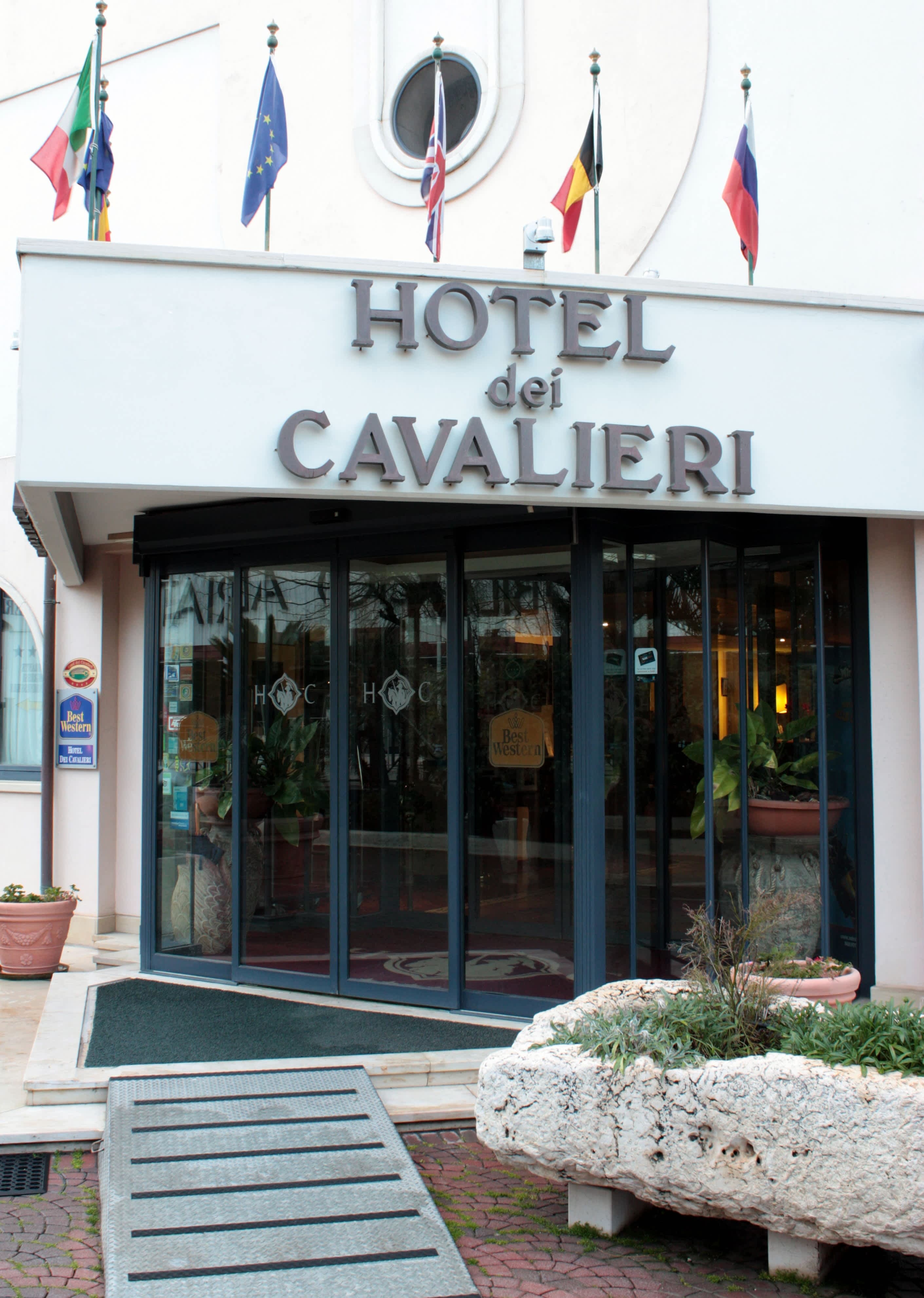 Best Western Hotel Dei Cavalieri Ansicht 3