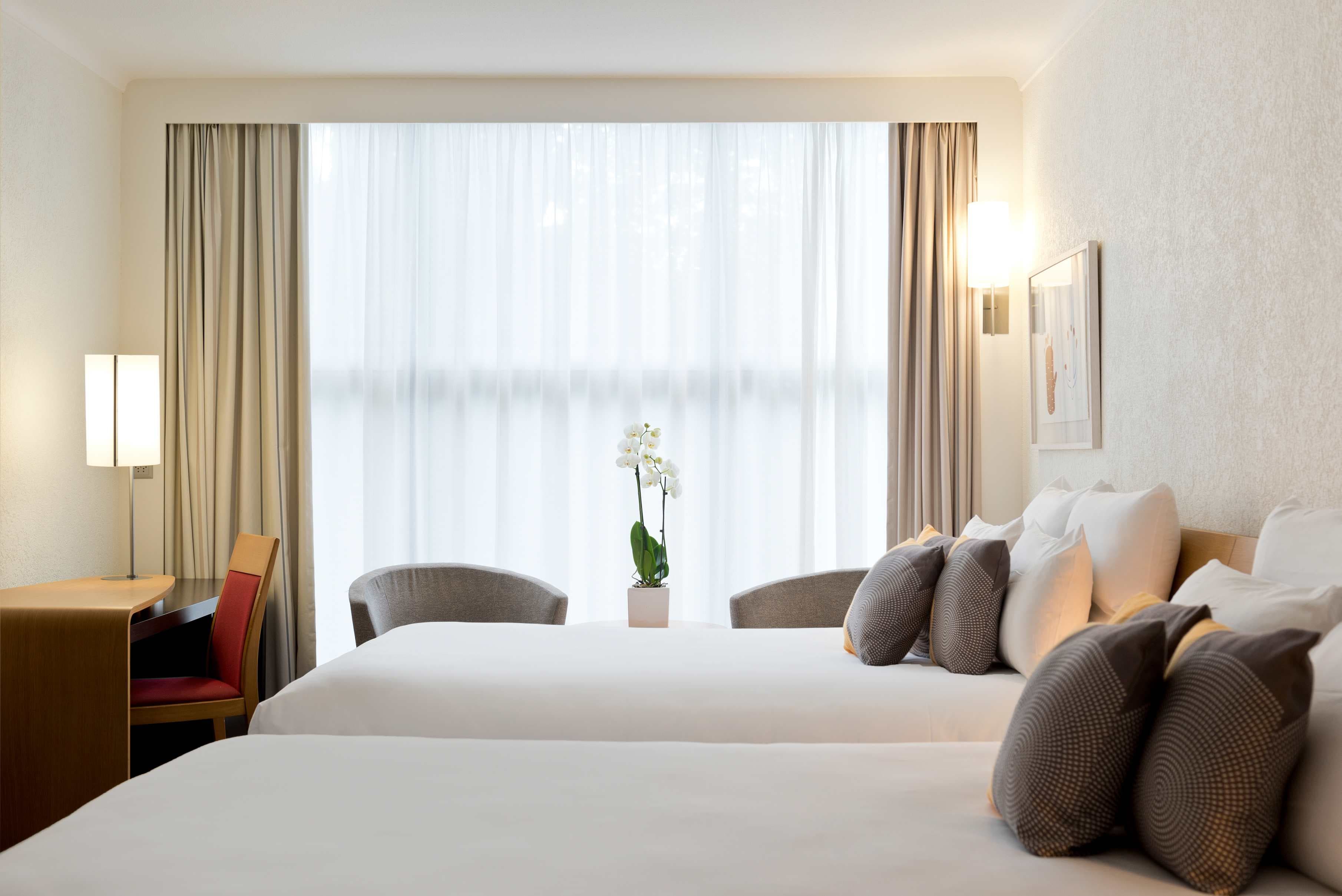 Novotel Geneve Centre Hotel Ansicht 2
