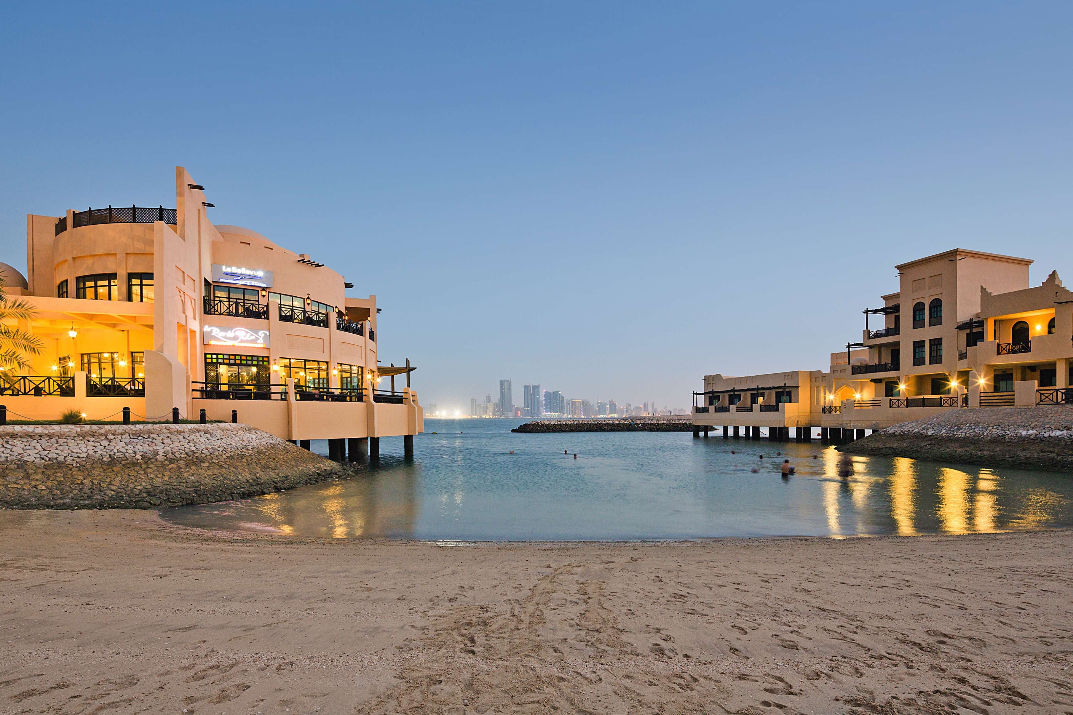 Novotel Bahrain Al Dana Resort Ansicht 9