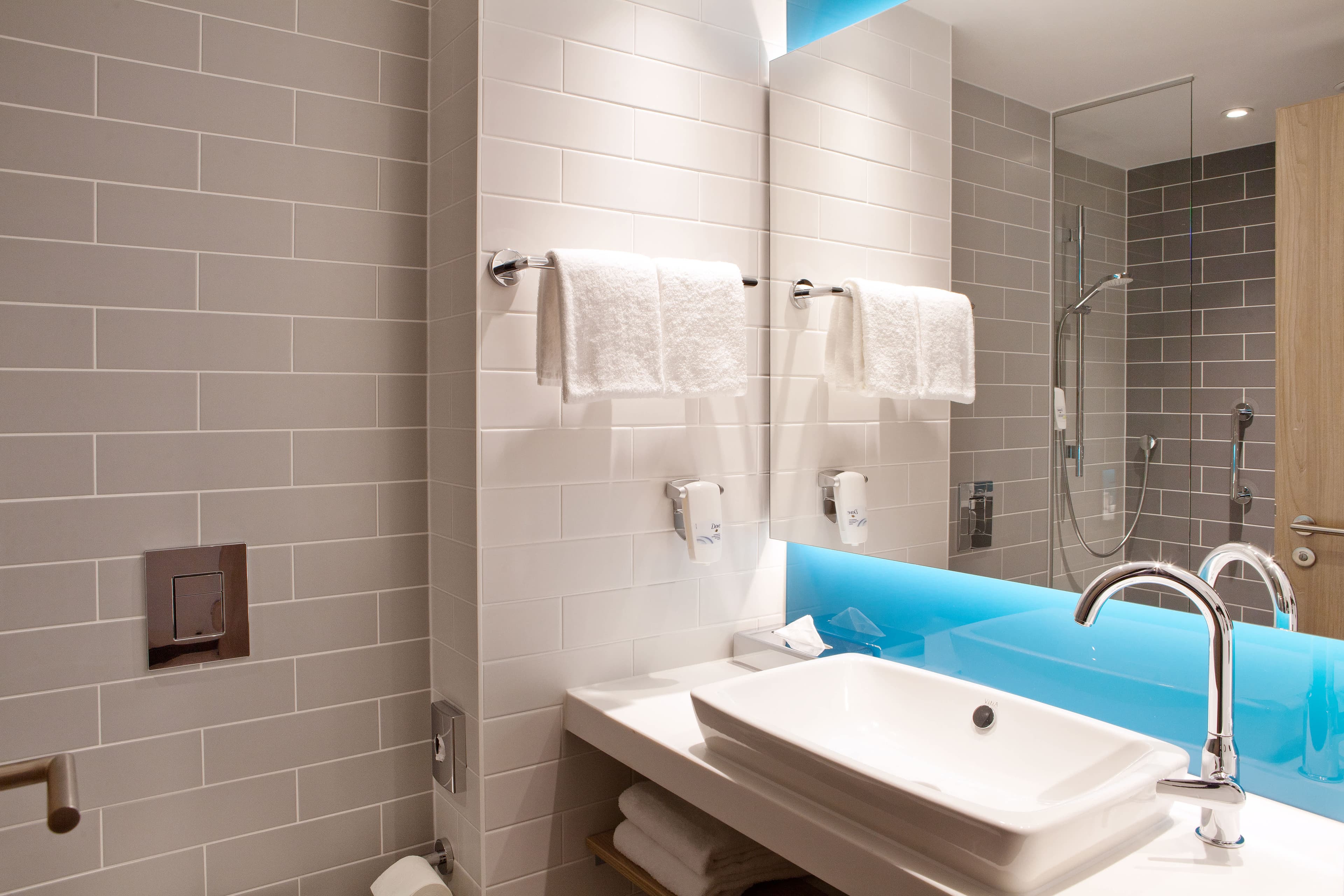 Holiday Inn Express Munich - Olympiapark Ansicht 3