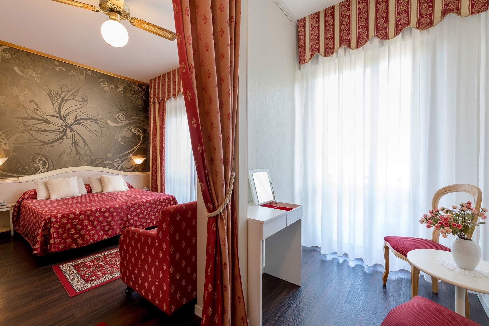 Hotel Apollo Ansicht 2