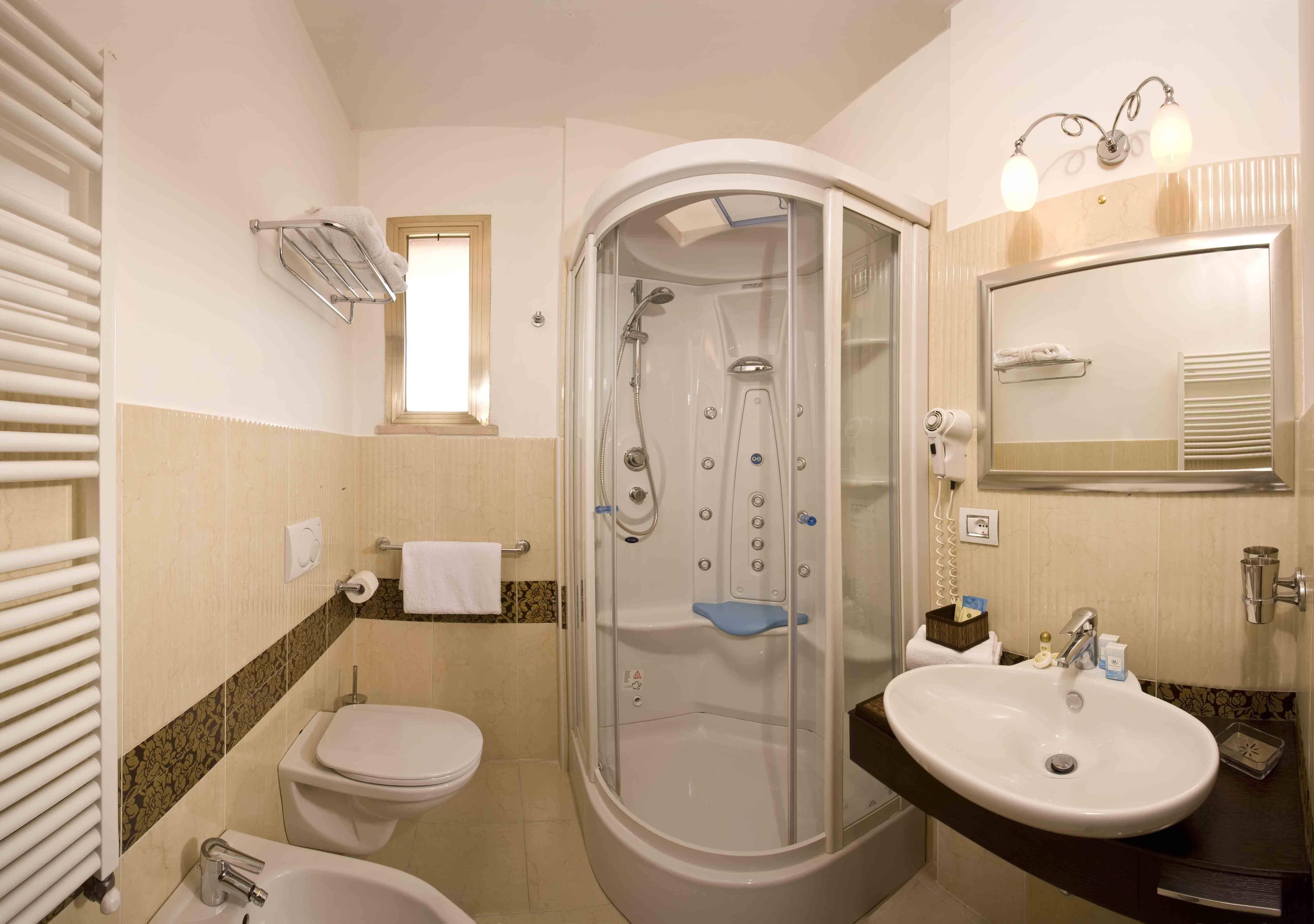 Hotel Apollo Ansicht 3
