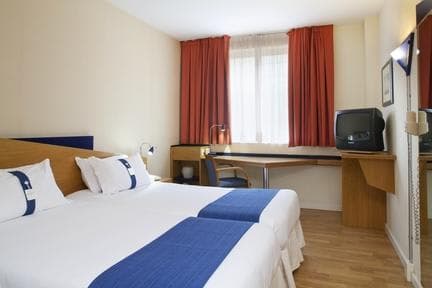 Hotel B&B Alicante Ansicht 4