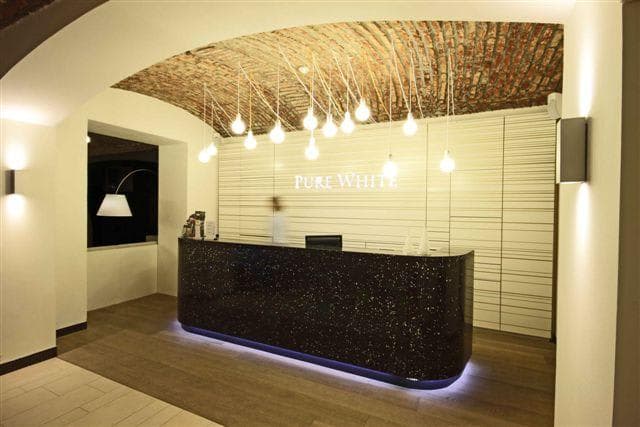 Pure White Hotel Ansicht 9