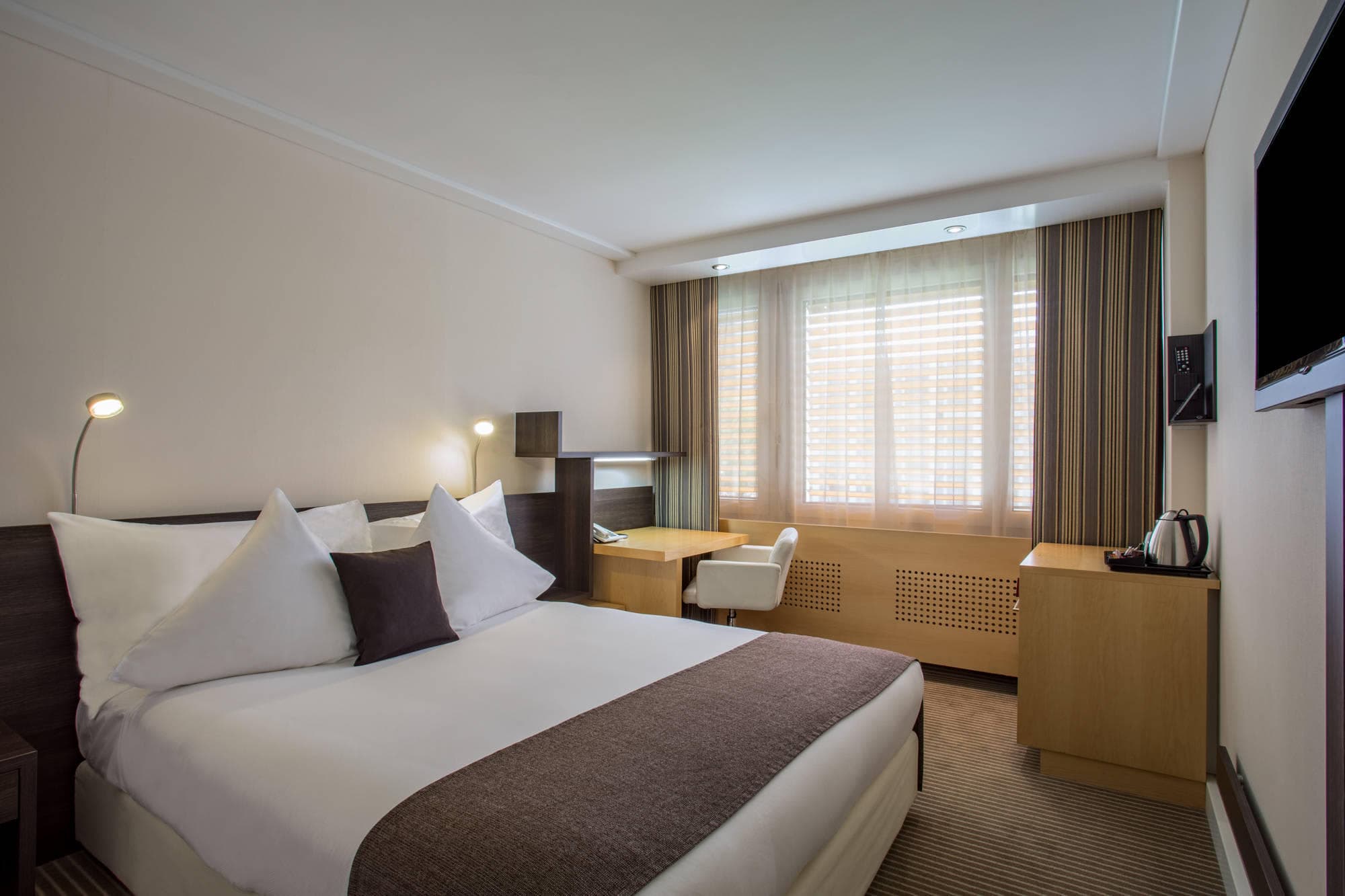 Hotel Crowne Plaza Zürich Ansicht 4