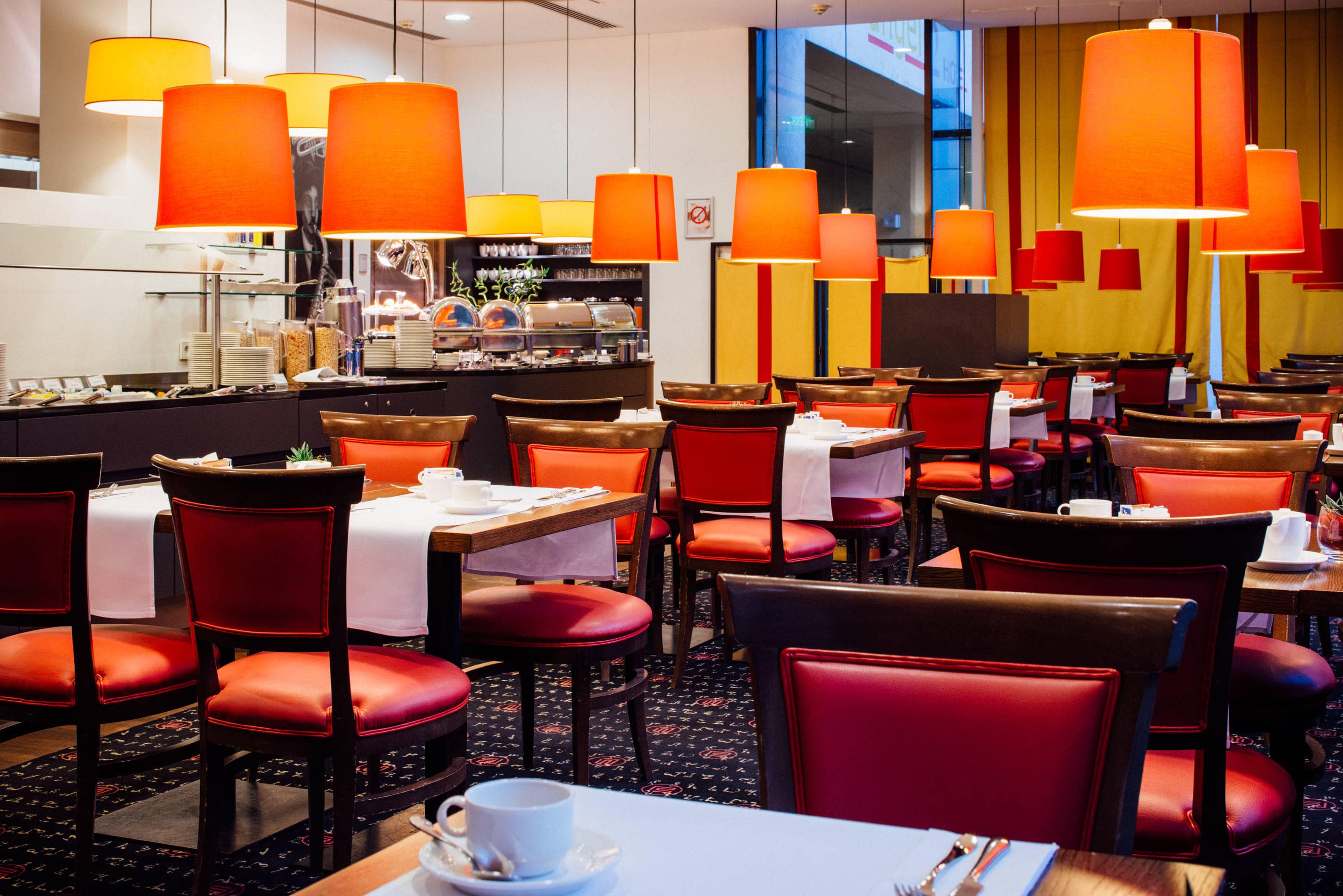 OREA Hotel Angelo Praha Ansicht 7
