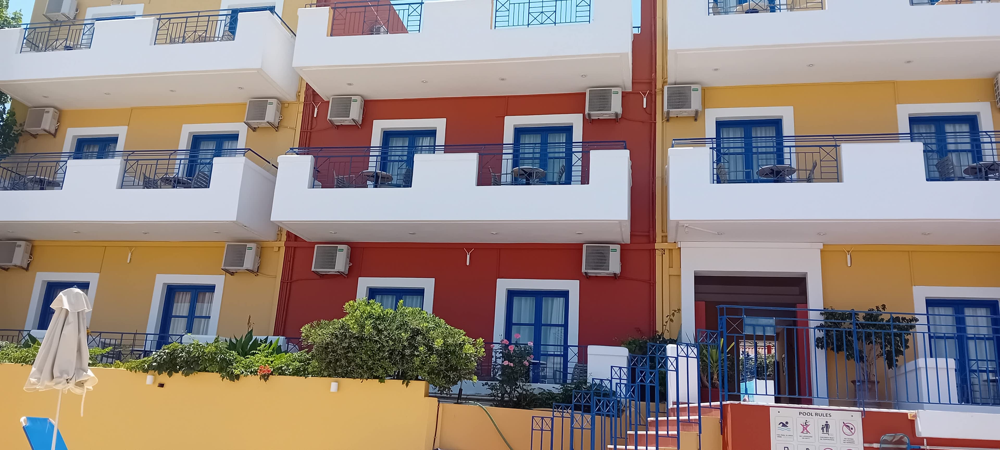 Astra Village Apartments & Suites Ansicht 8