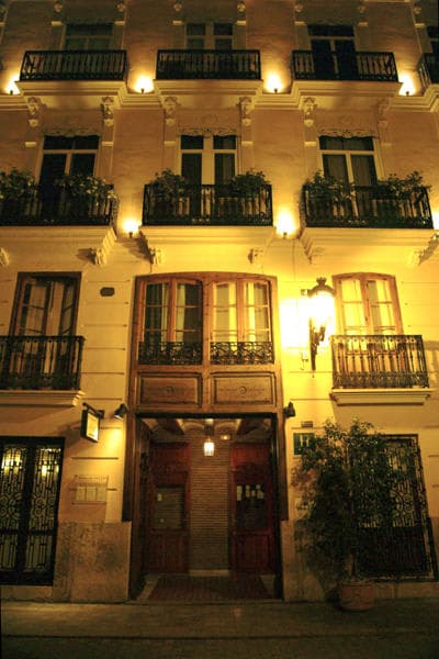 Hotel Ad Hoc Monumental Ansicht 8