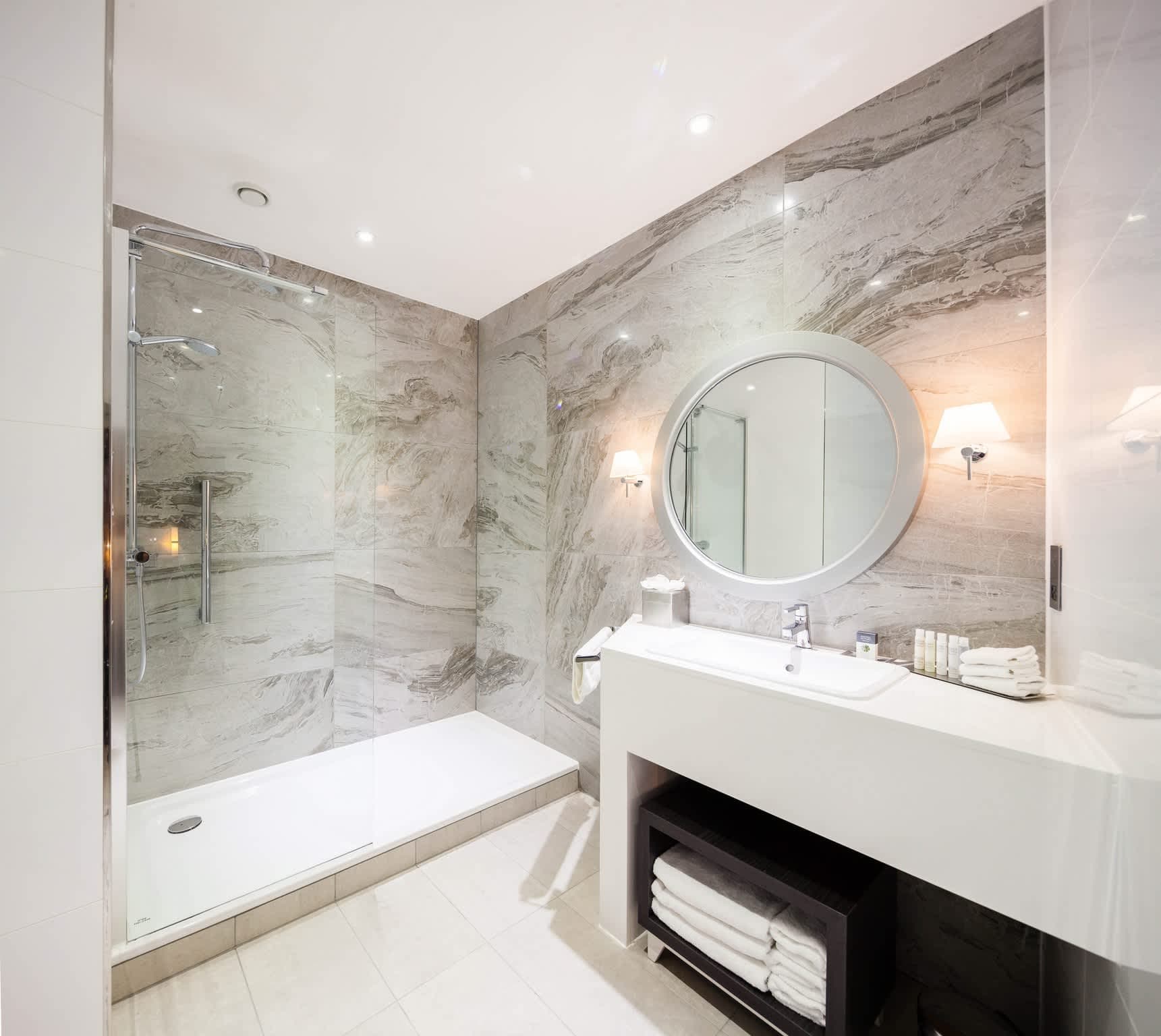 DoubleTree by Hilton Hotel Edinburgh City Centre Ansicht 4