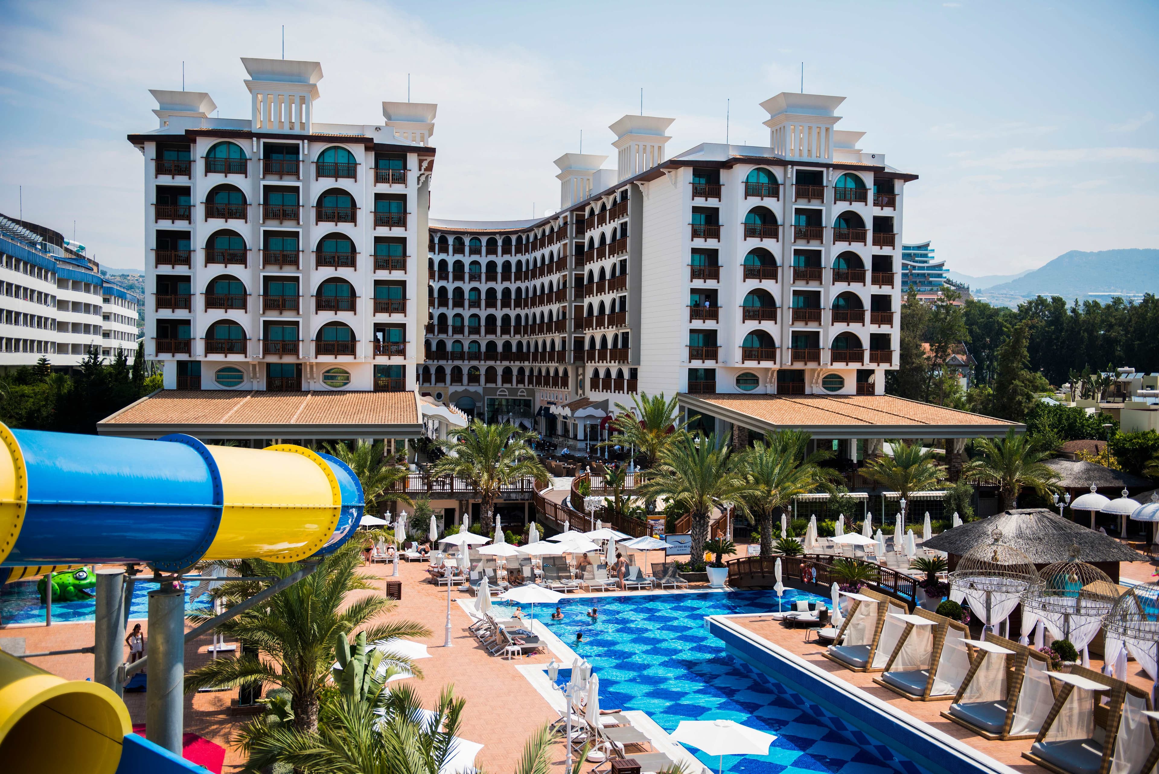 Quattro Beach Spa & Resort Ansicht 2