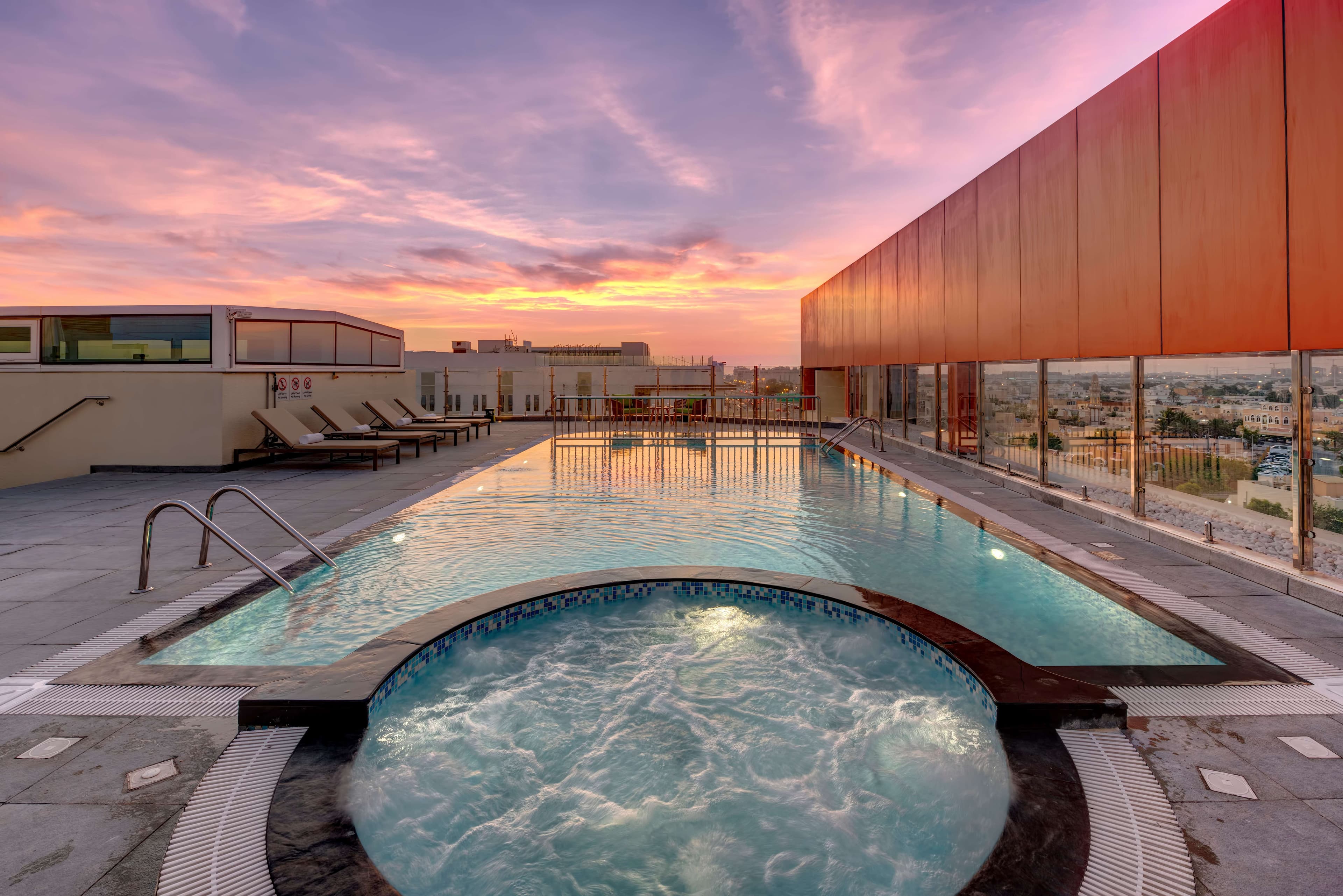 URBAN Al Khoory Hotel Ansicht 7