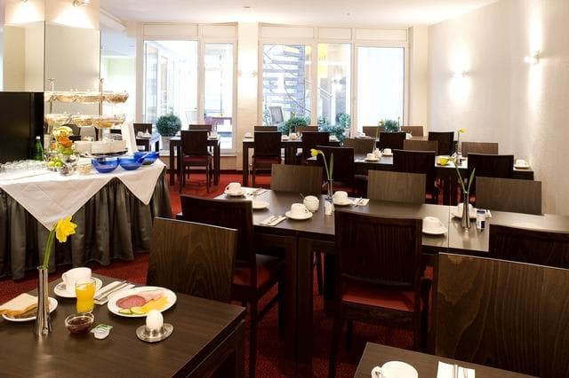 Mercure Hotel Frankfurt City Messe Ansicht 7