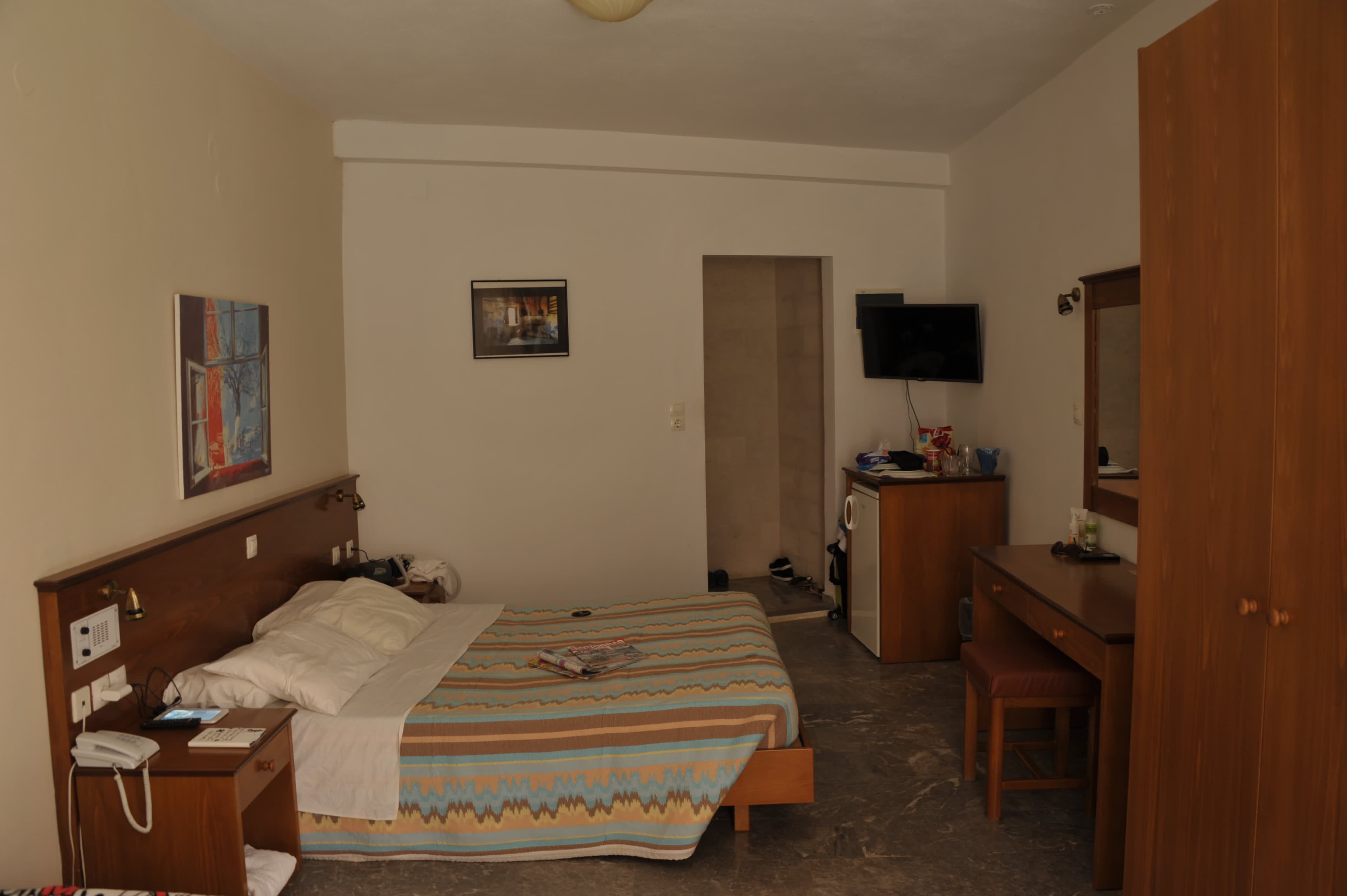 Ekavi Hotel Ansicht 5
