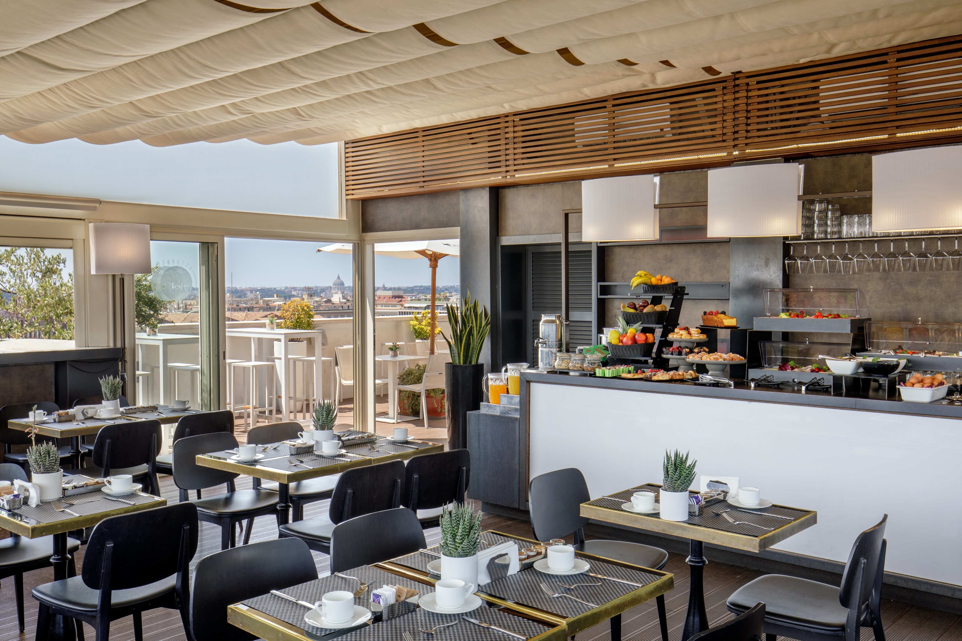 The Independent Hotel Ansicht 6