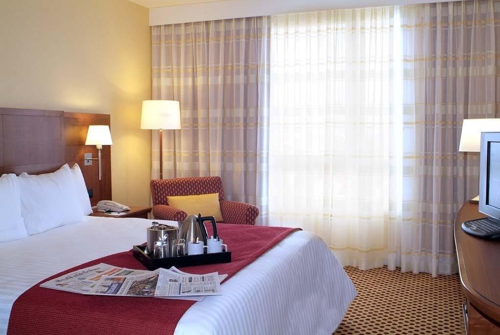 Hotel Courtyard by Marriott La Defense-West Colombes Ansicht 3