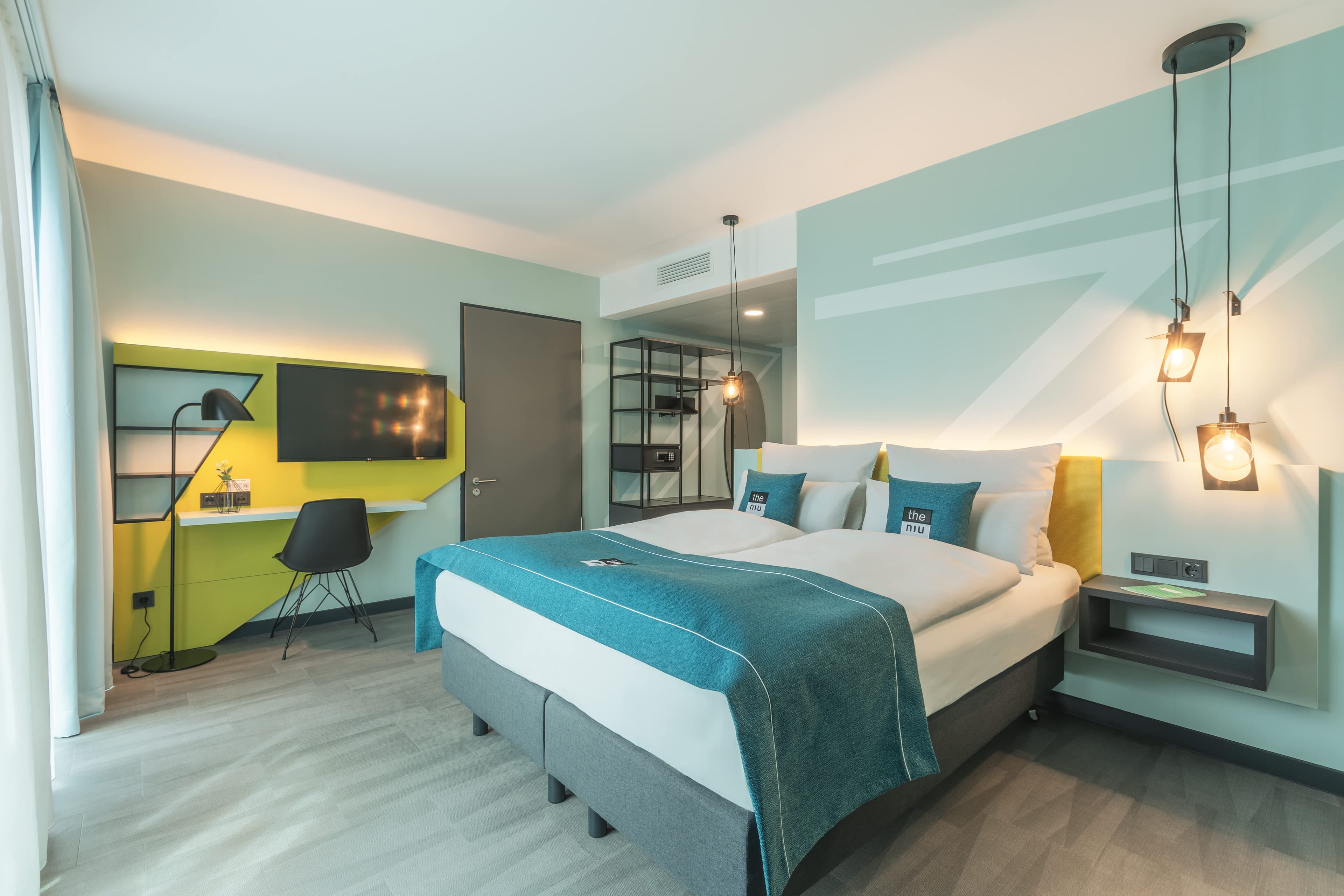 Holiday Inn - the niu, Seven Dusseldorf Ost Ansicht 3