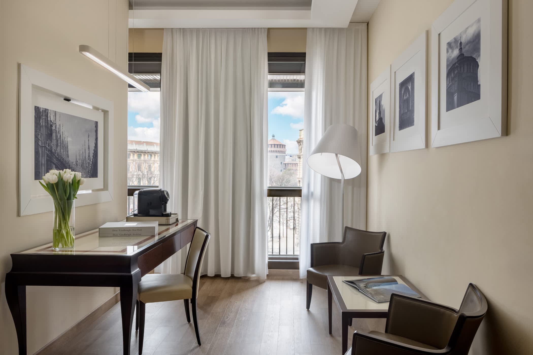 UNAHOTELS Cusani Milano Ansicht 4