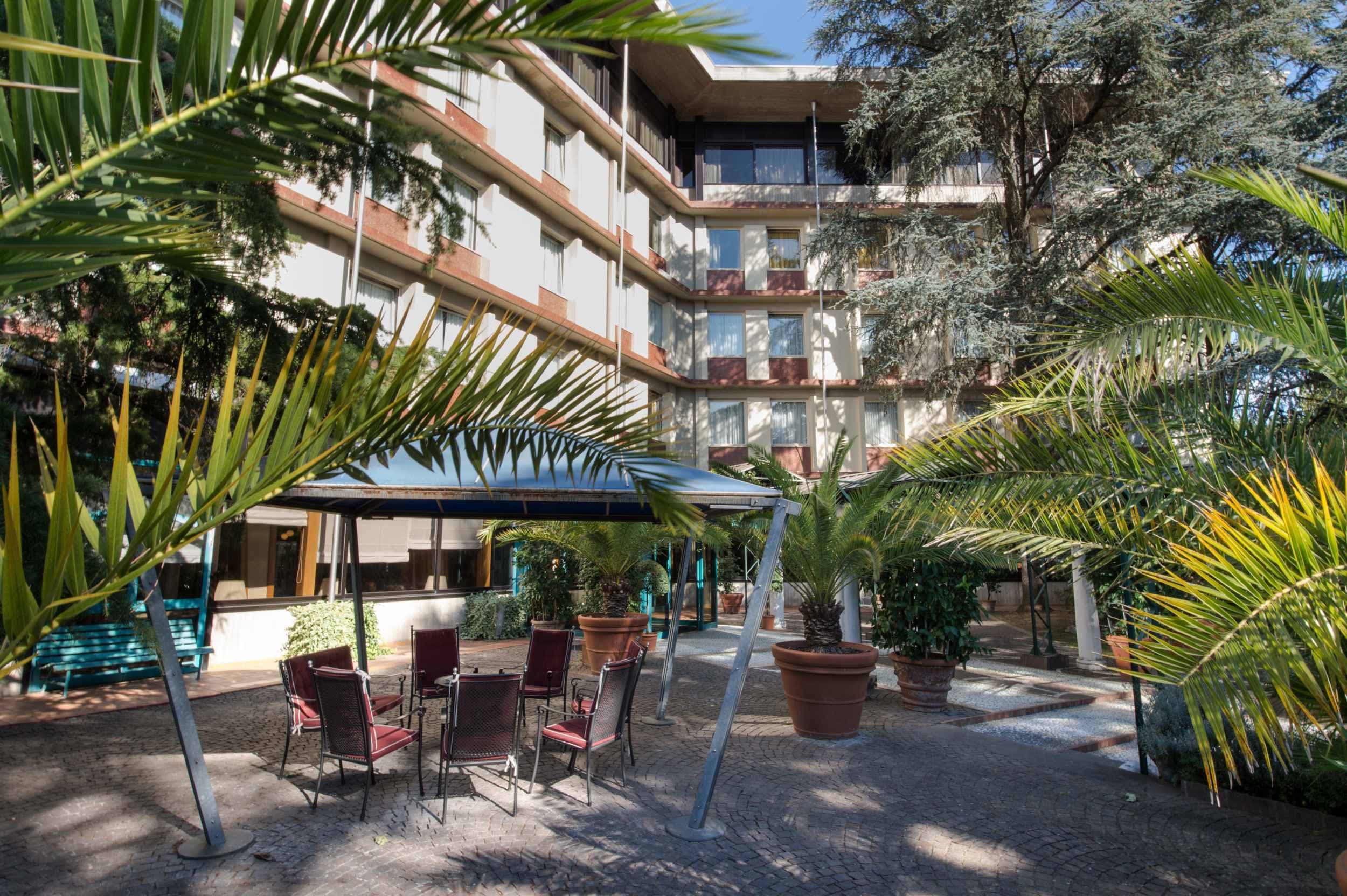Grand Hotel Panoramic Ansicht 2