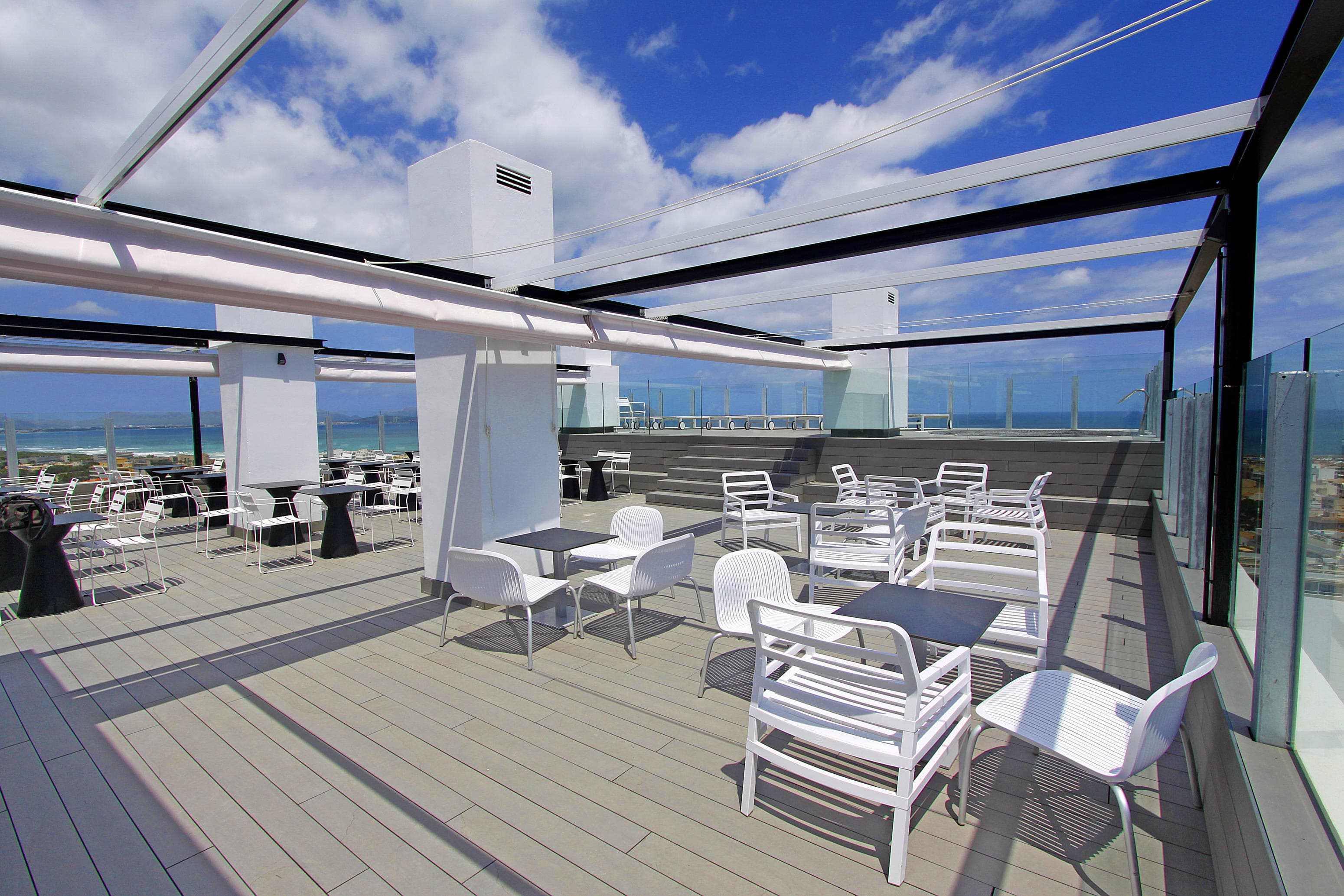BG Tonga Tower Design Hotel & Suites