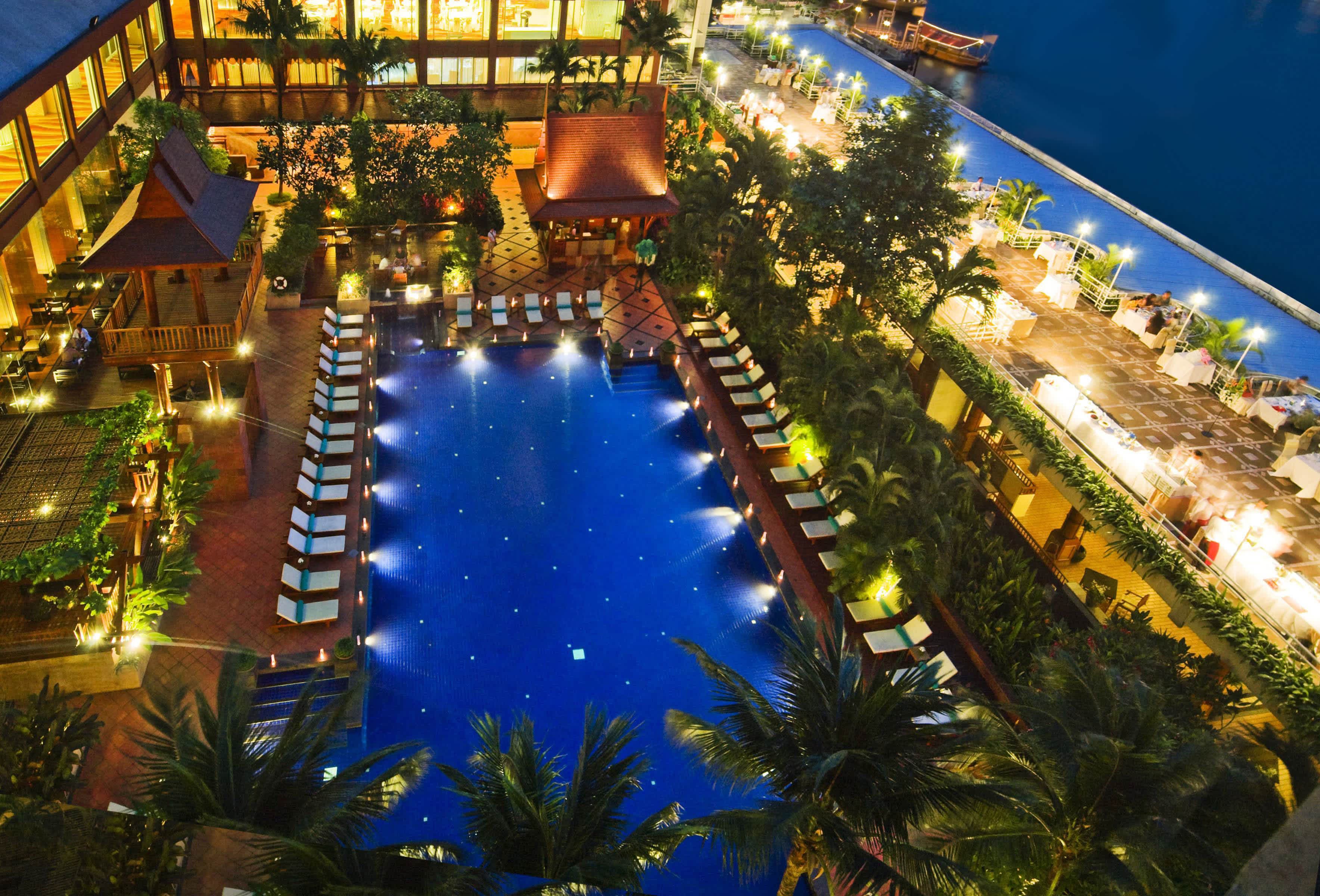 Ramada Plaza by Wyndham Bangkok Menam Riverside