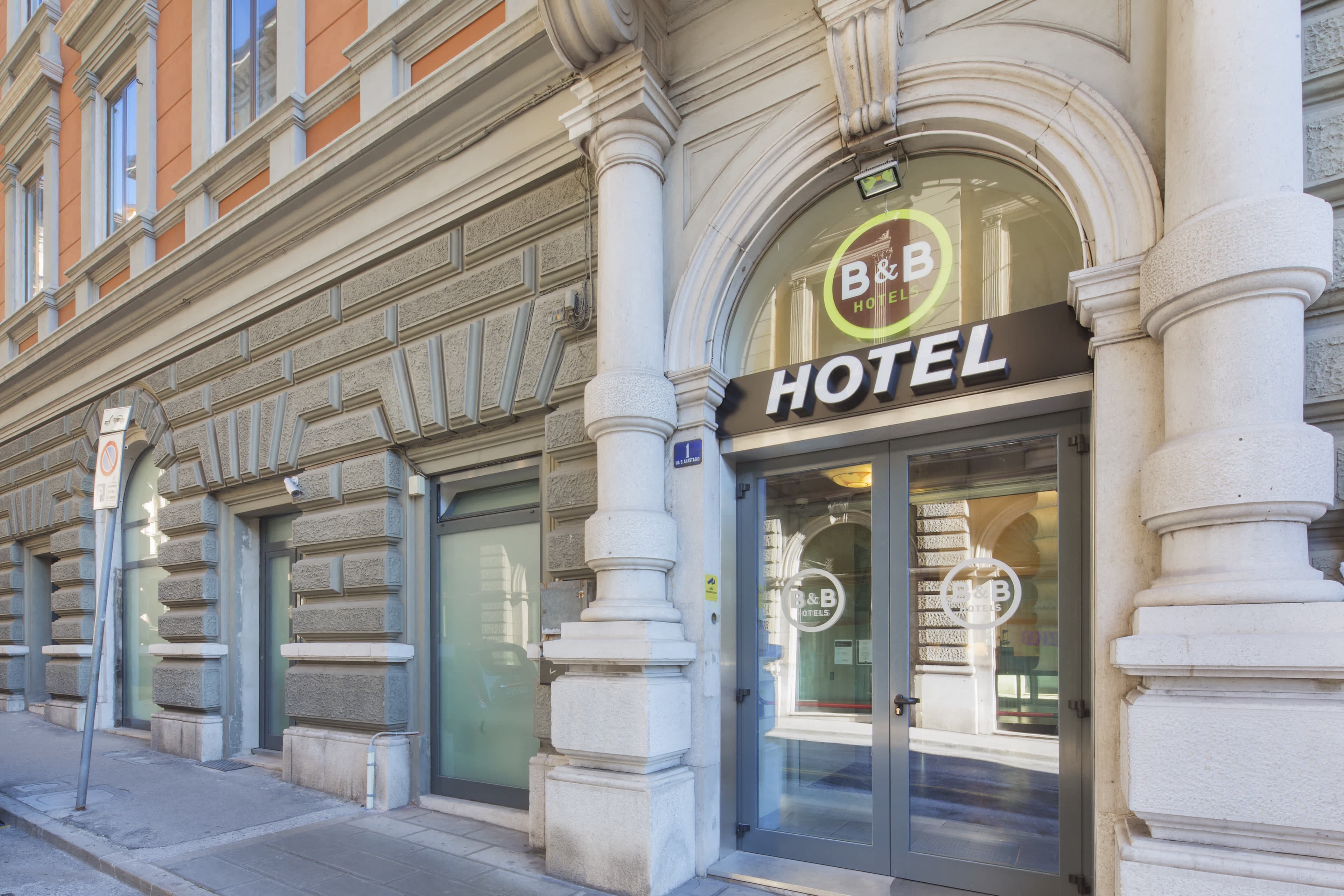 B&B Hotel Trieste Ansicht 2