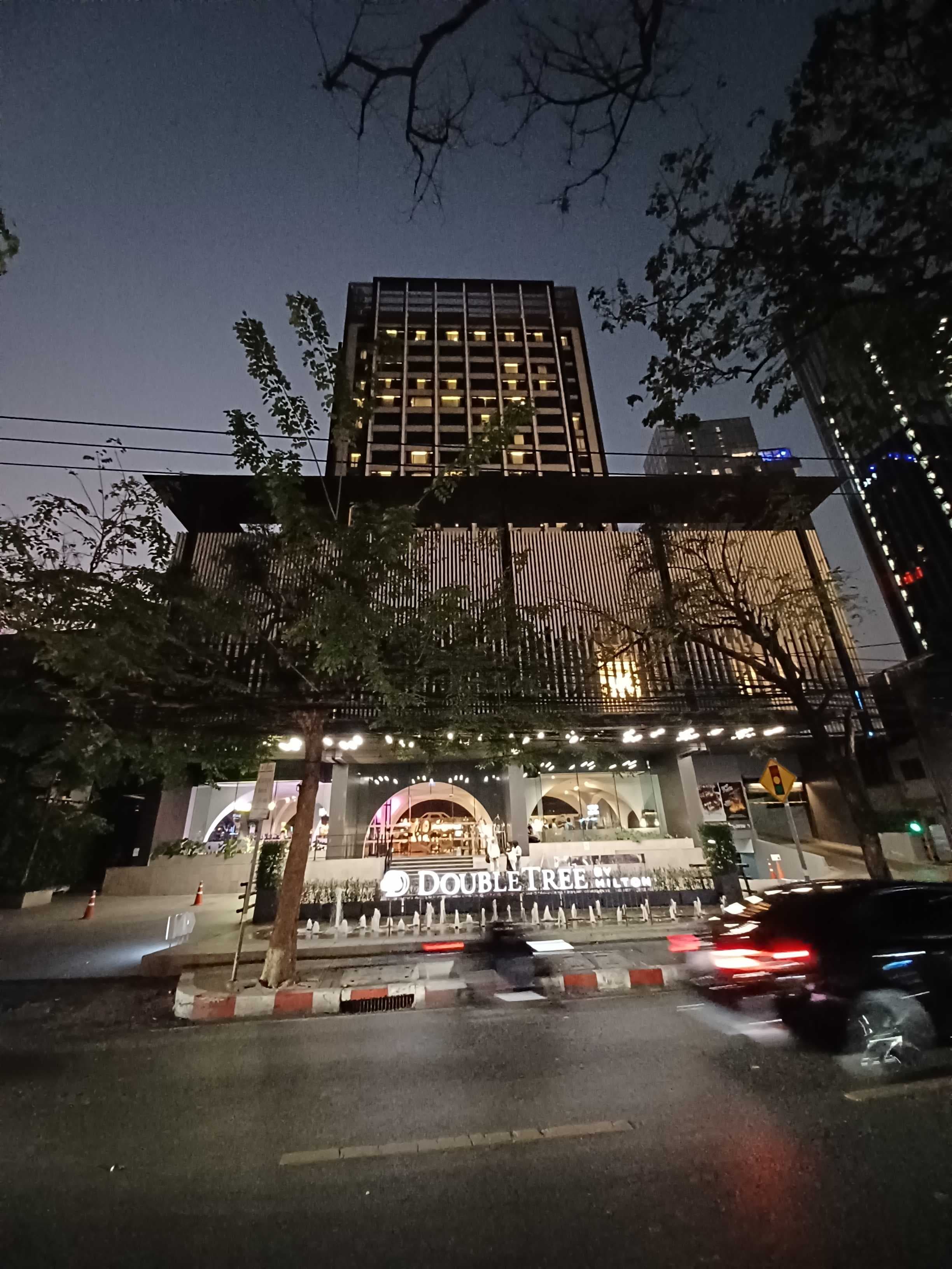 DoubleTree by Hilton Hotel Sukhumvit Bangkok Ansicht 2