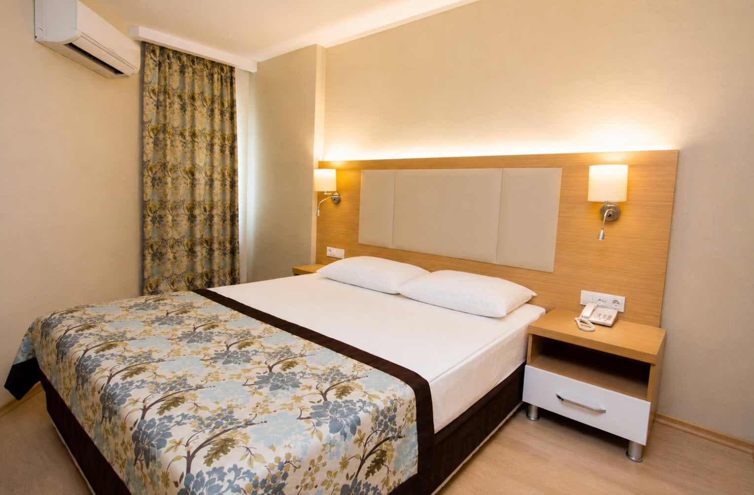 Blue Wave Suite Hotel Ansicht 4