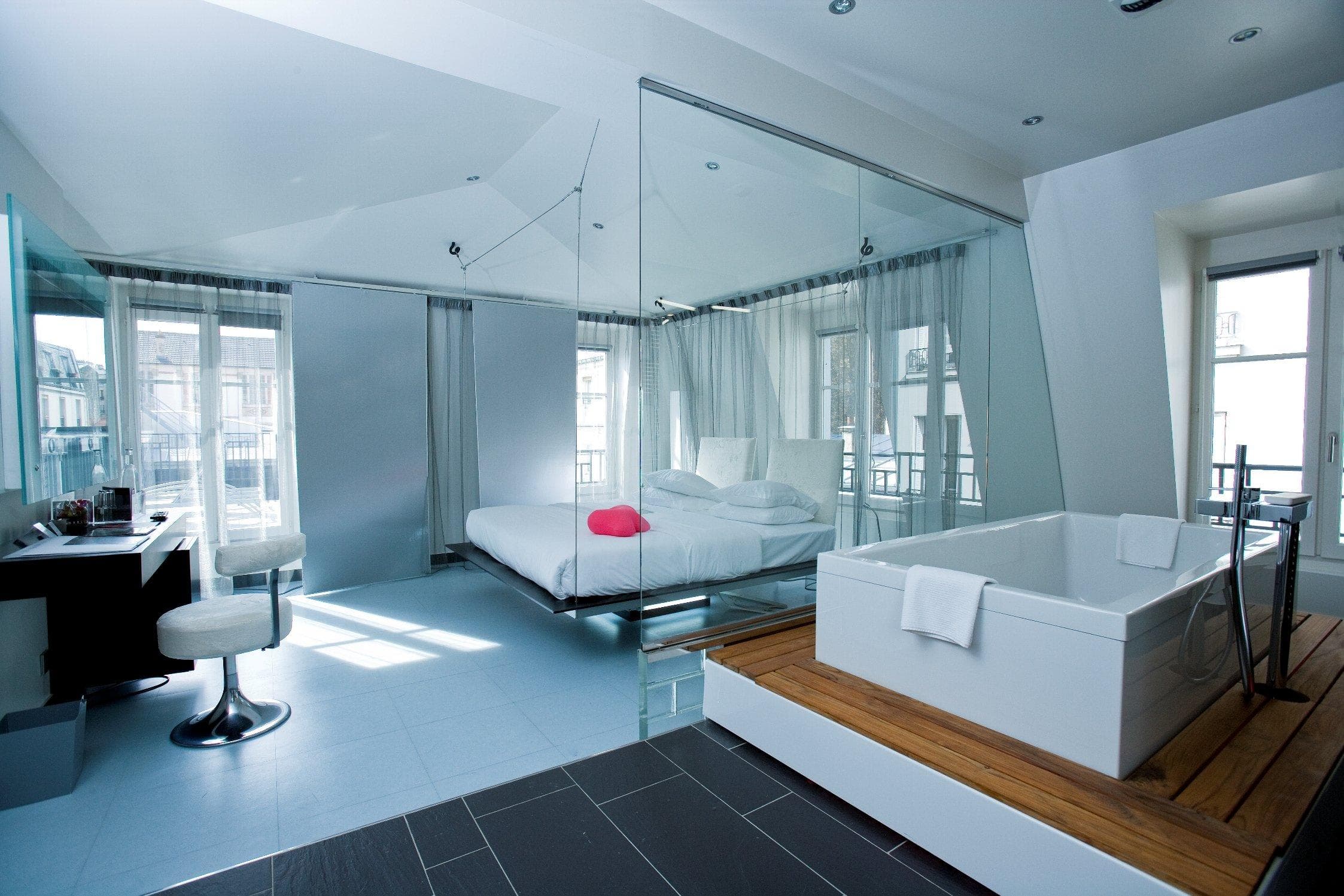 Kube Hotel