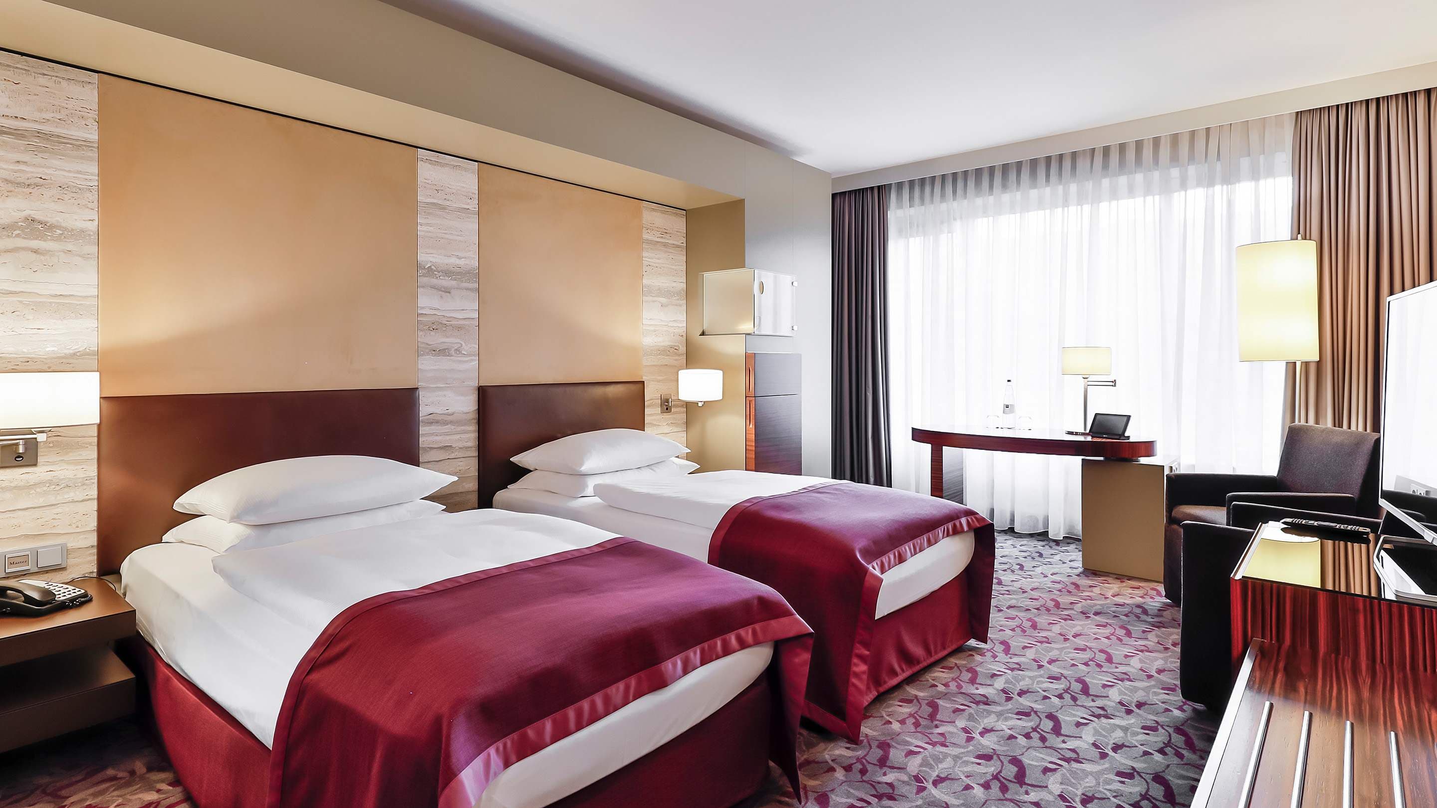 Dorint Hotel am Heumarkt Köln Ansicht 4
