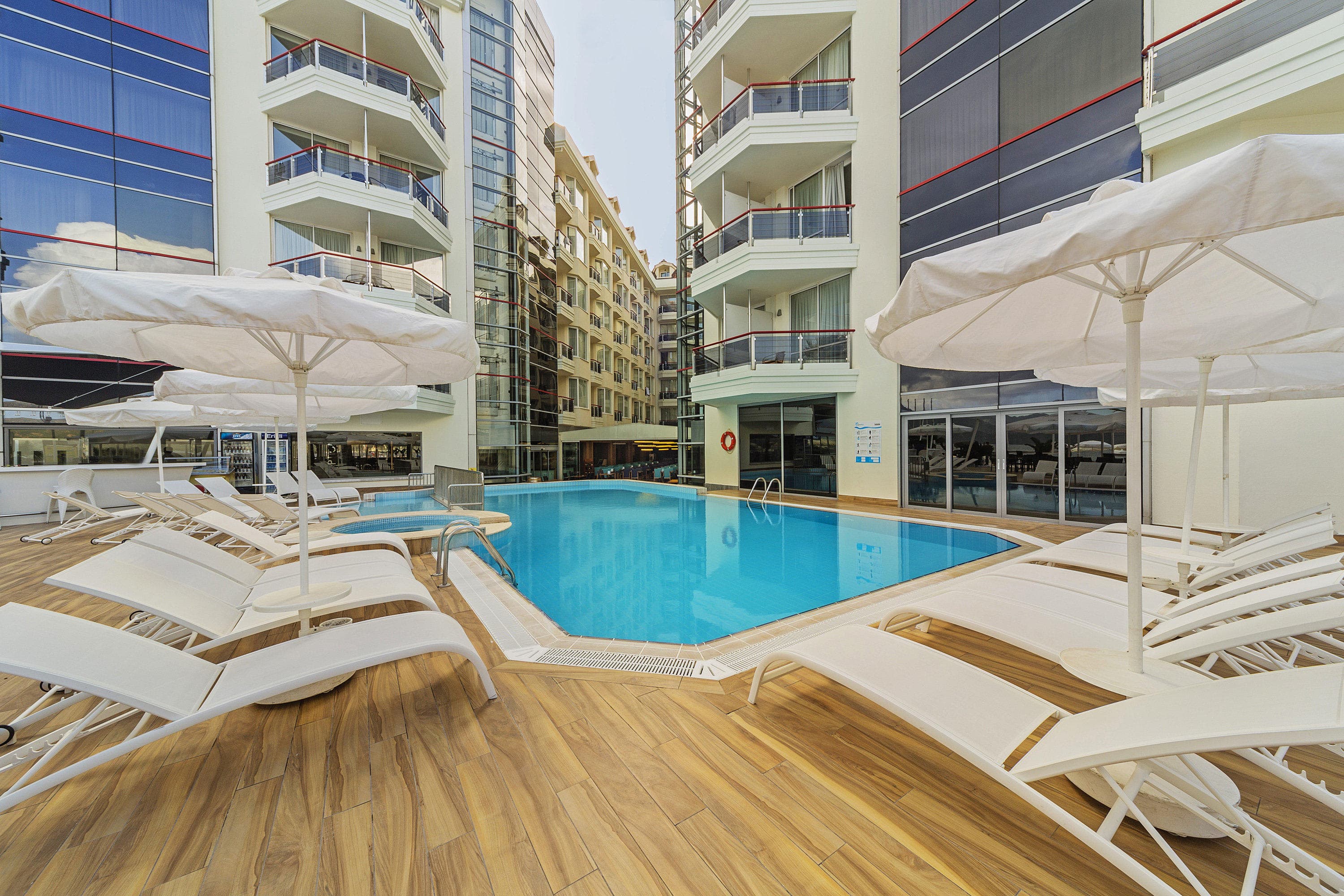Poseidon Hotel Ansicht 2
