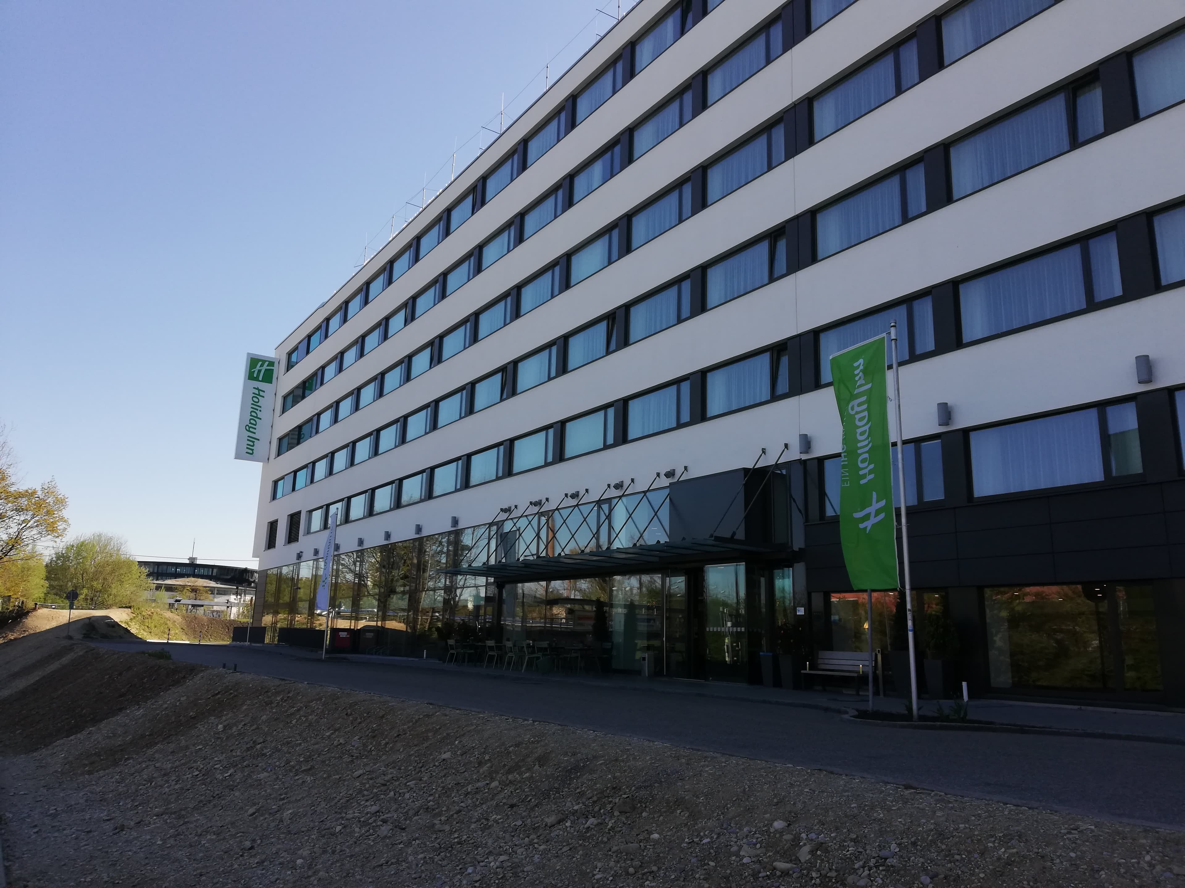 Holiday Inn München - Leuchtenbergring Ansicht 2