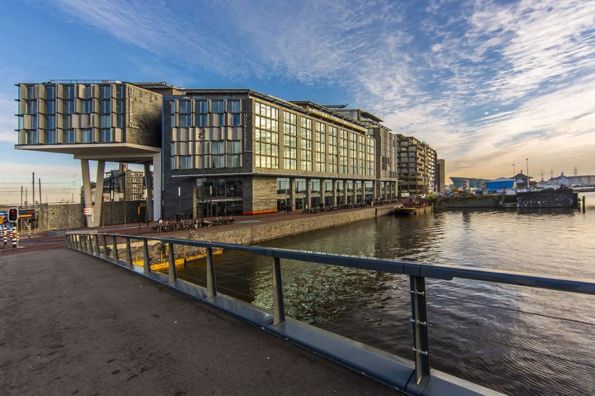 DoubleTree by Hilton Amsterdam Centraal Station