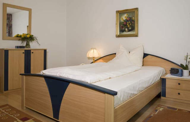 Zentral-Hotel Ansicht 4