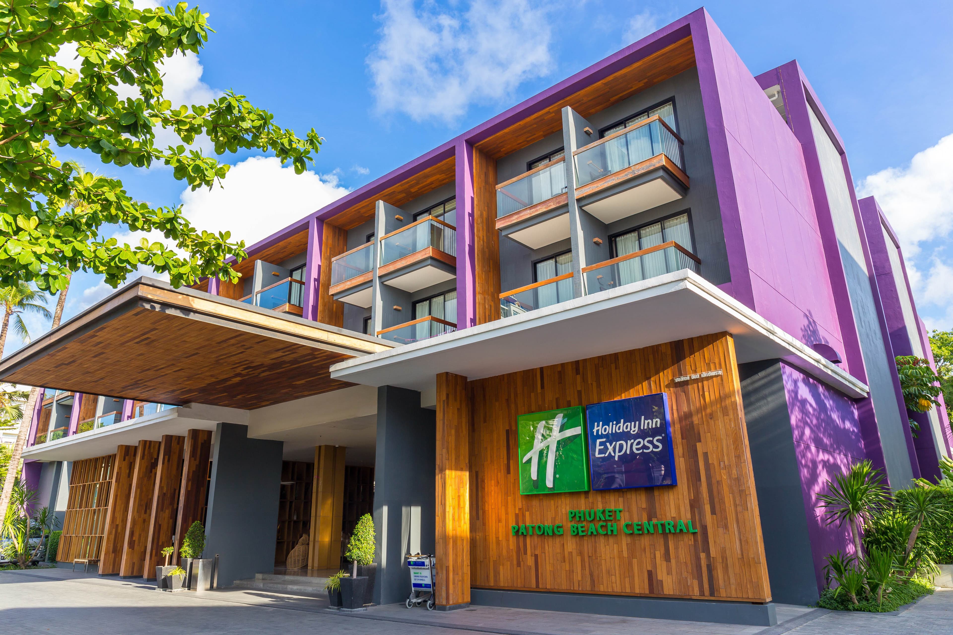 Holiday Inn Express Phuket Patong Beach Central Ansicht 3