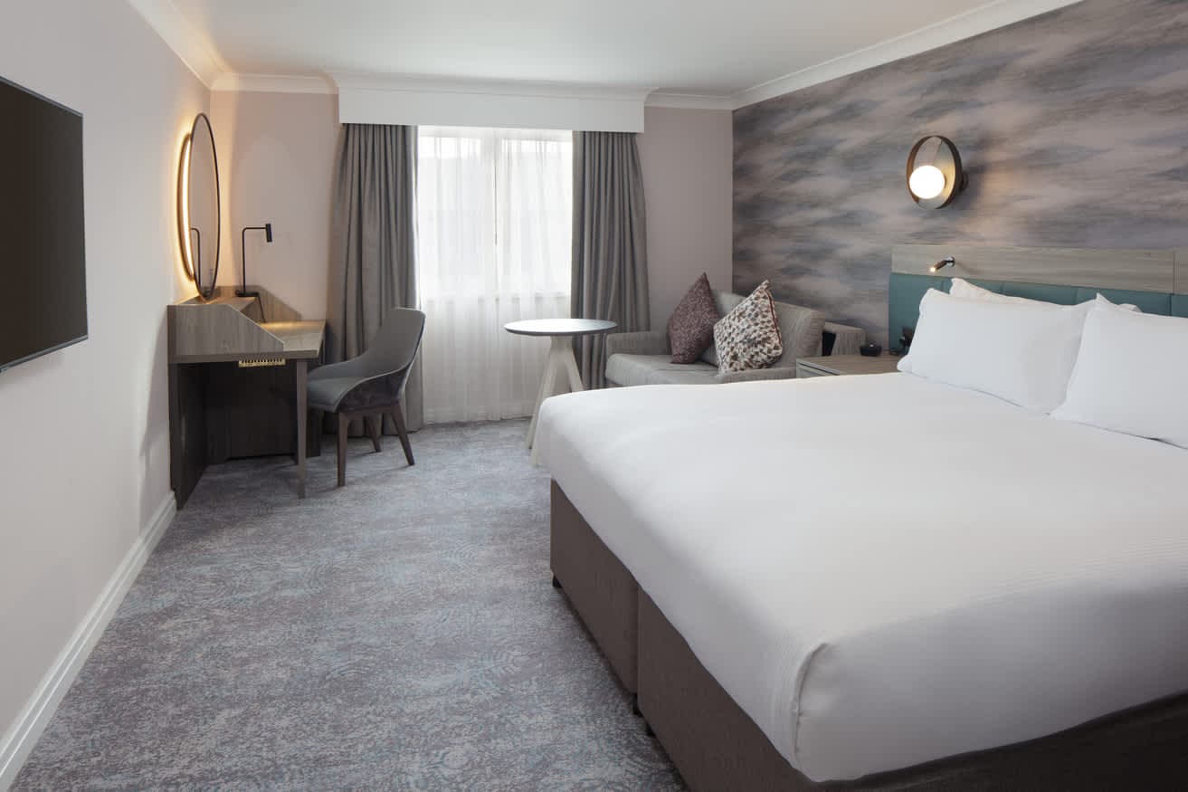 DoubleTree by Hilton Bath Ansicht 2