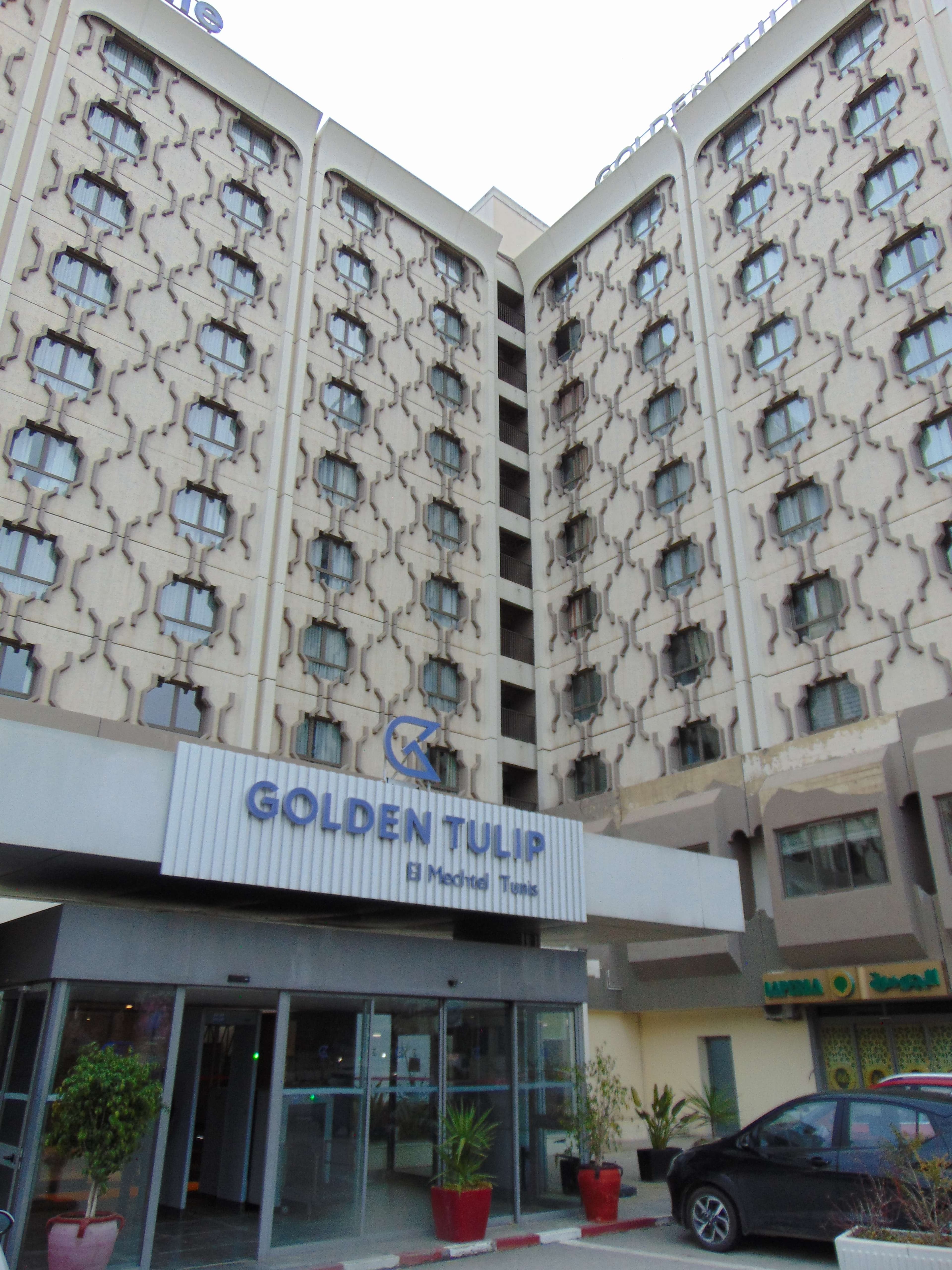 Hotel Golden Tulip El Mechtel Ansicht 2