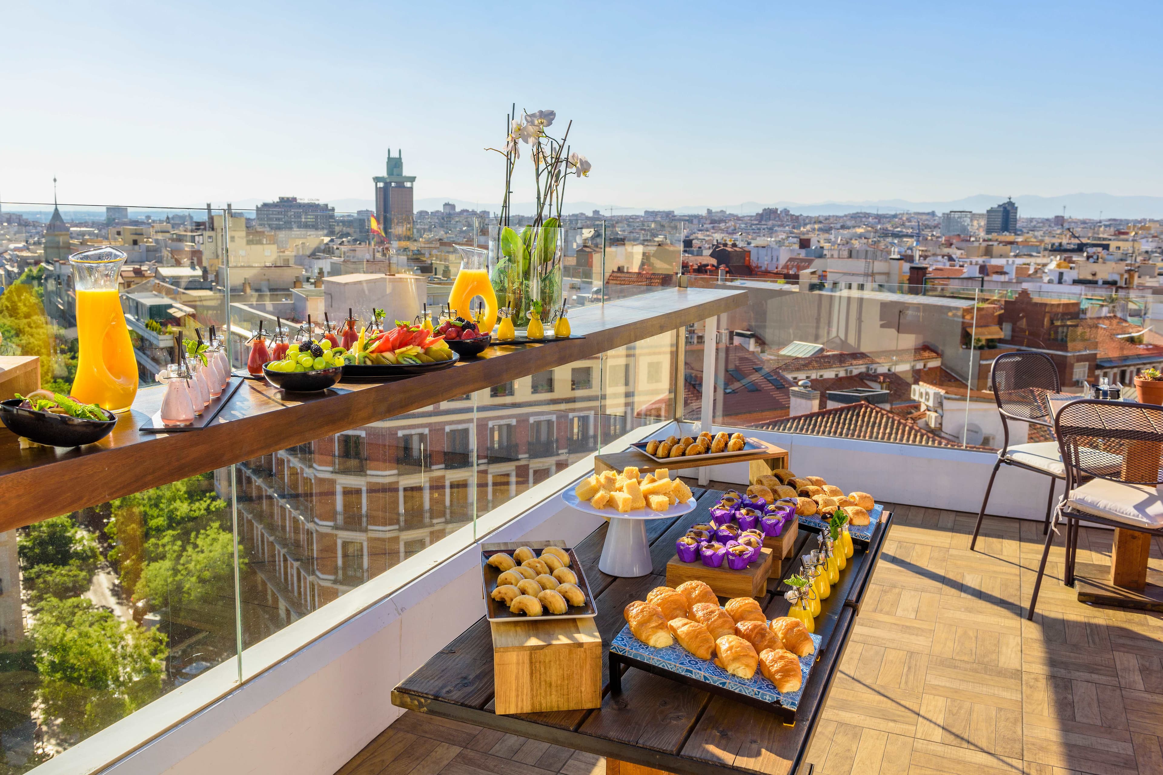 H10 Puerta de Alcalá Ansicht 8