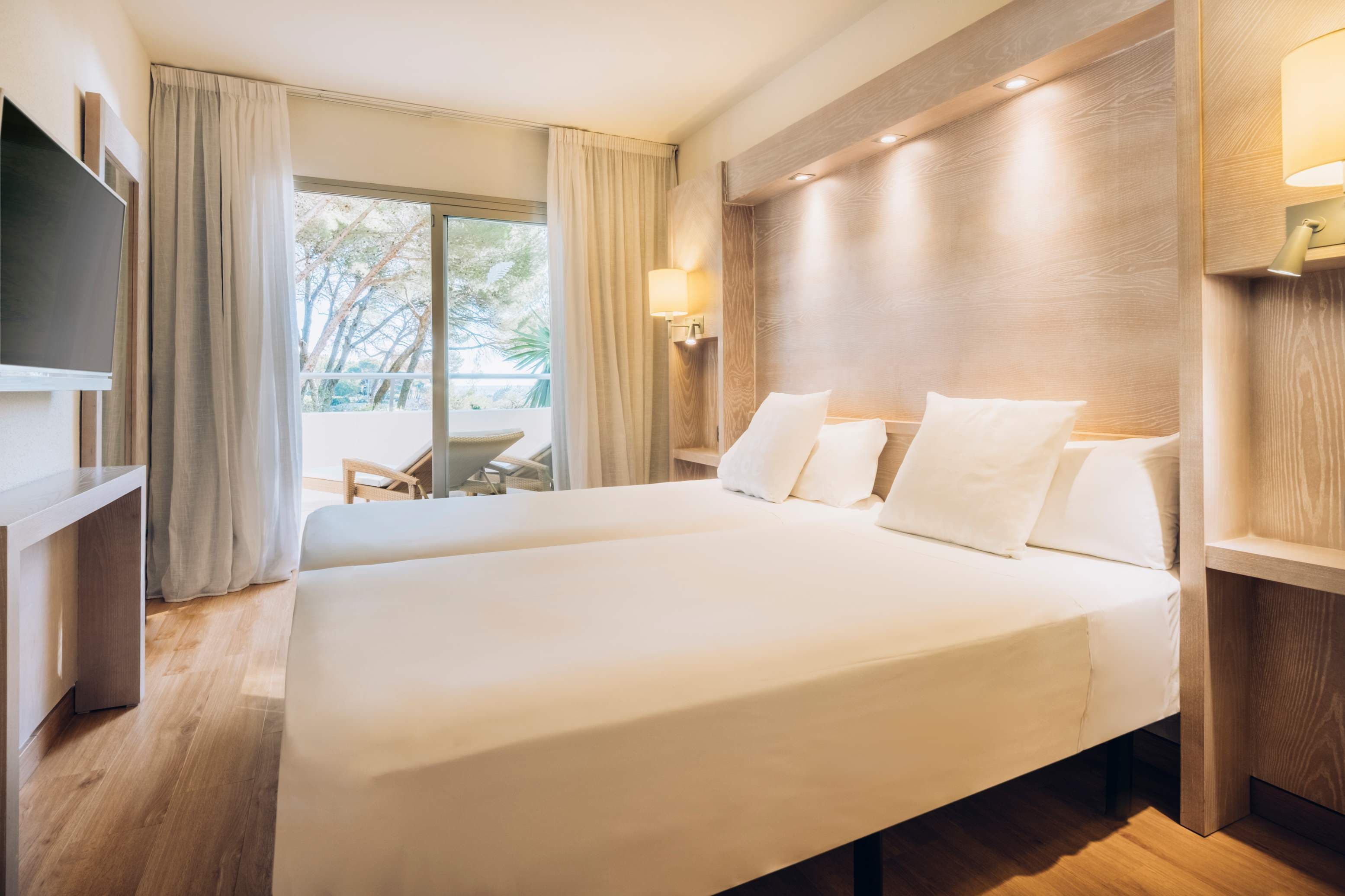 Iberostar Waves Pinos Park Ansicht 6