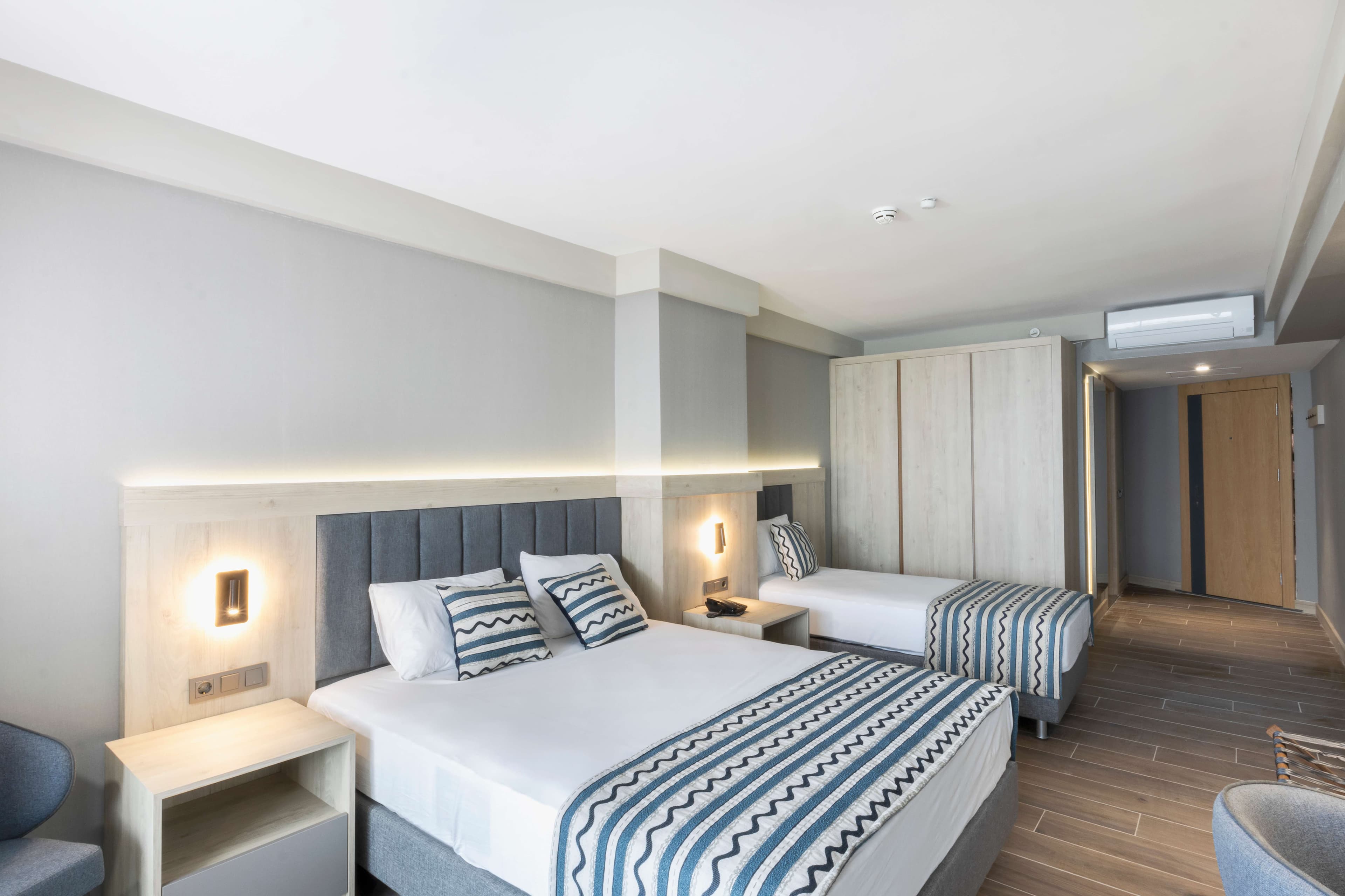 Elysee Rive Hotel Ansicht 4
