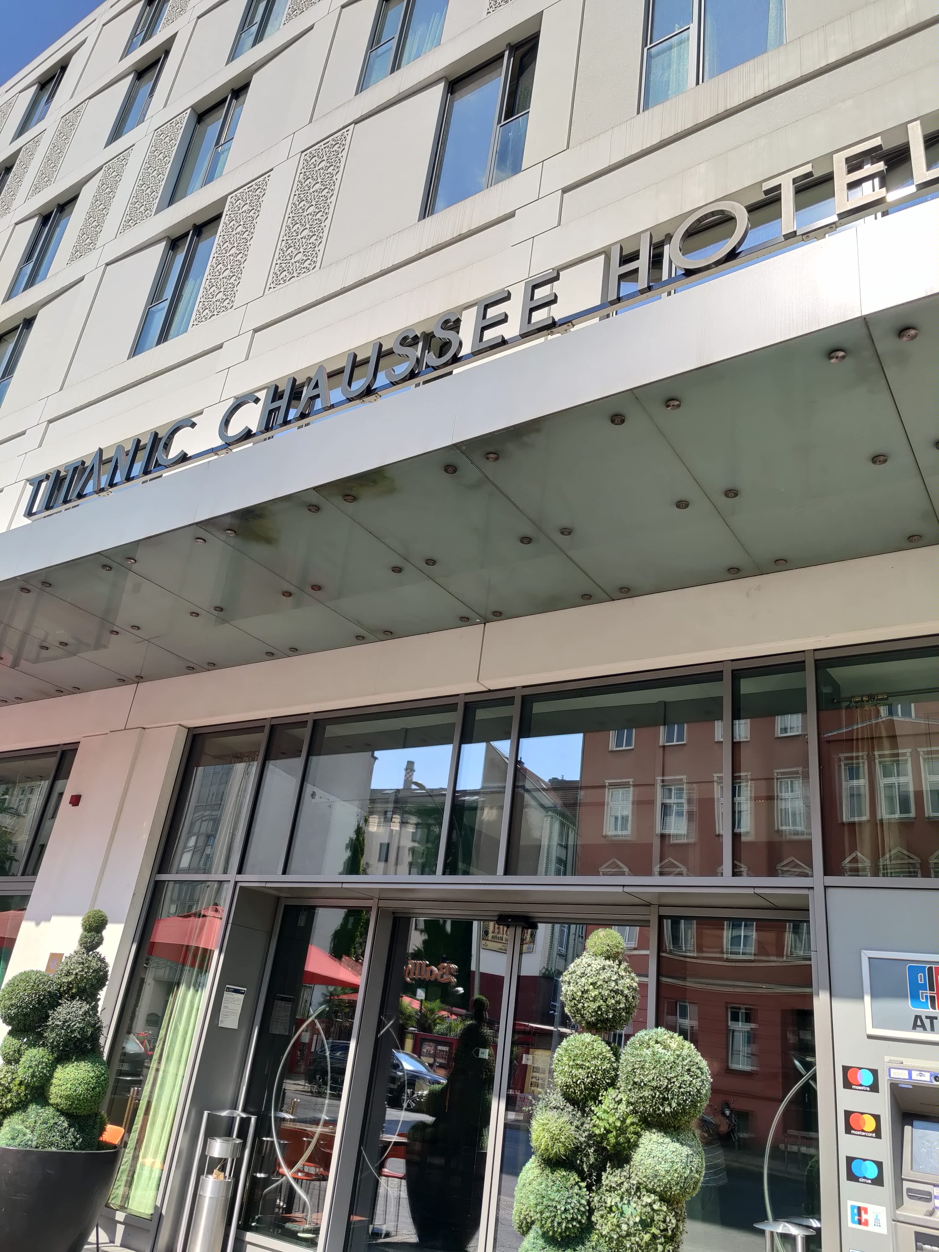 TITANIC Chaussee Berlin Ansicht 2