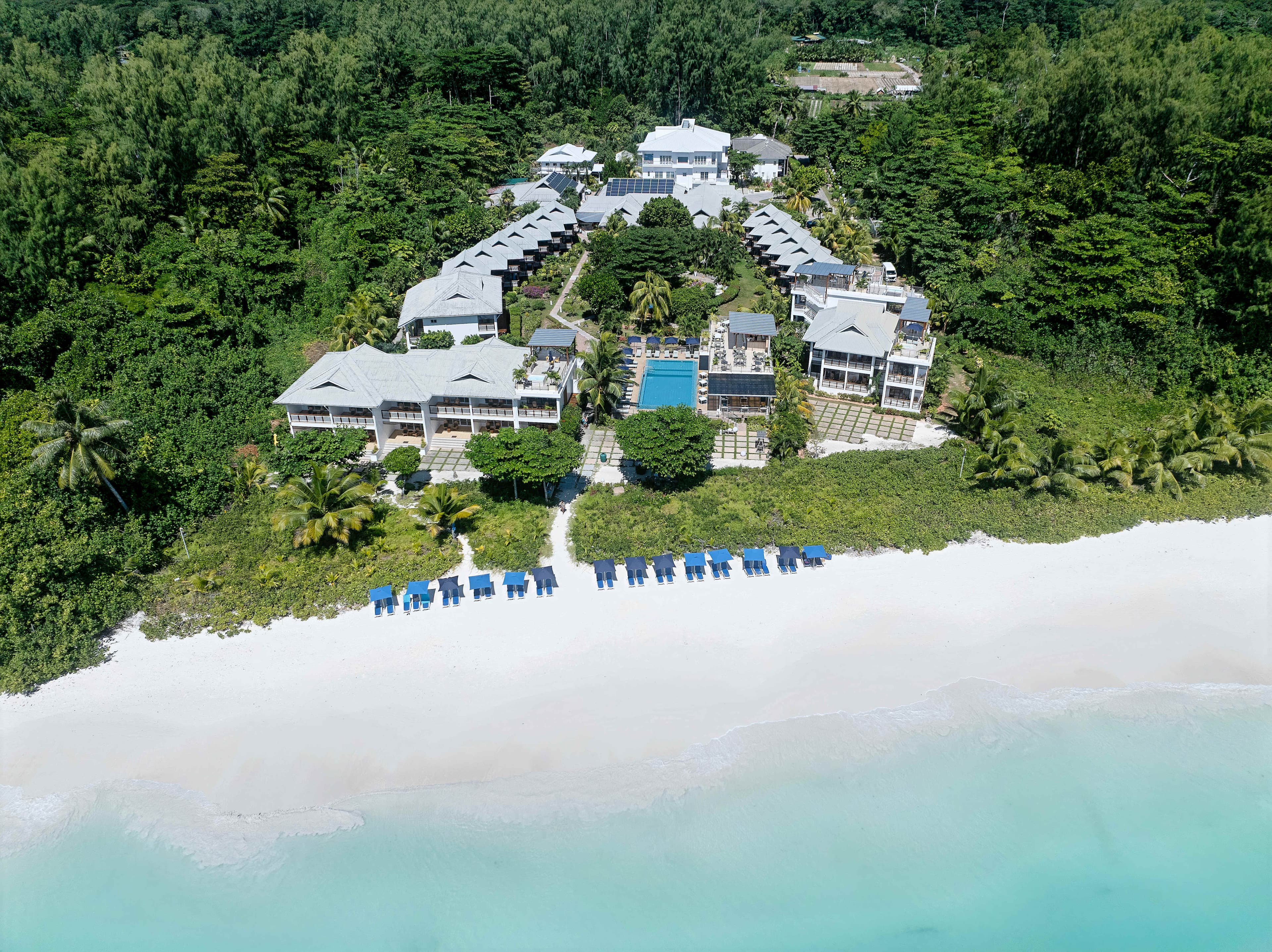 Acajou Beach Resort