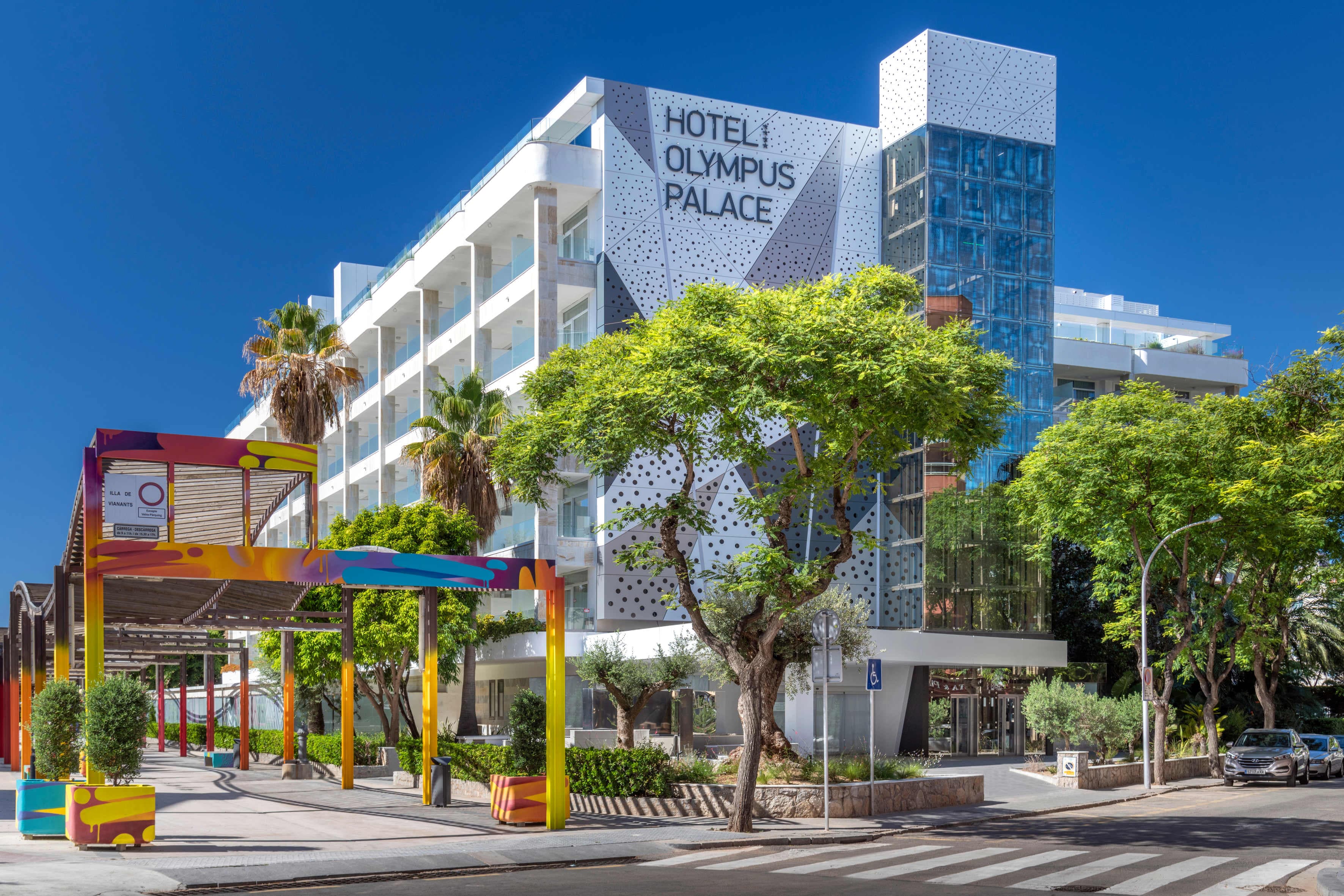 Hotel Olympus Palace Ansicht 2